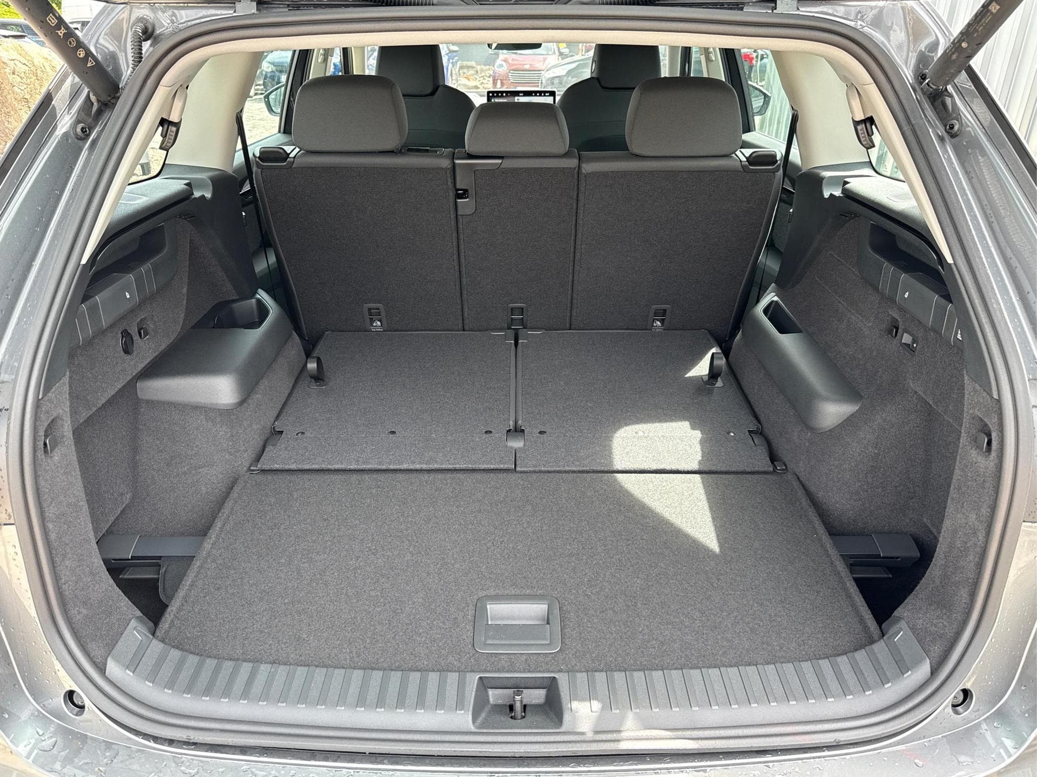 Skoda Kodiaq Selection 2,0 TSI (2026) - Photo 12