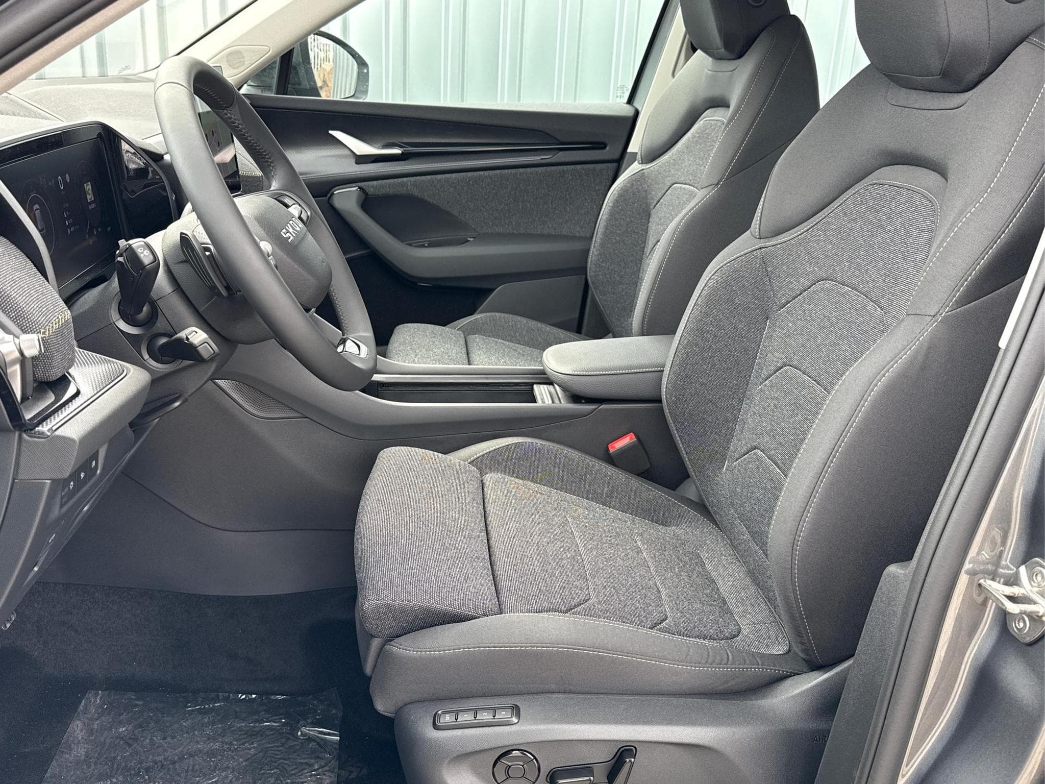 Skoda Kodiaq Selection 2,0 TSI (2026) - Photo 8