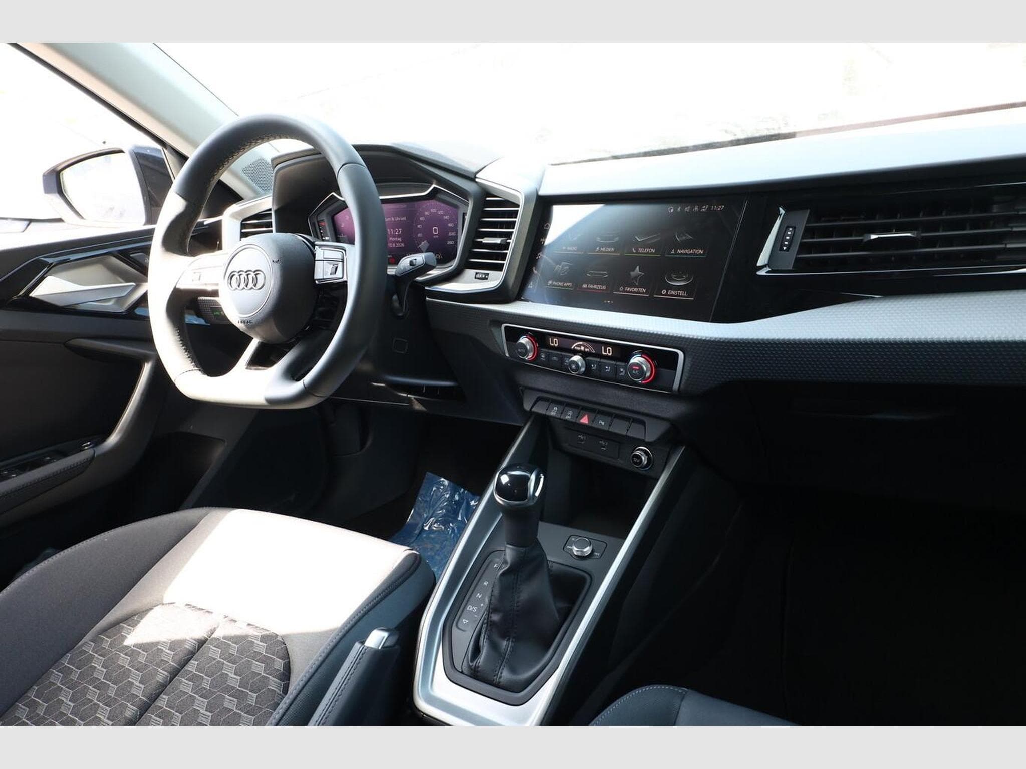 Audi A1 S line (2026) - Photo 9