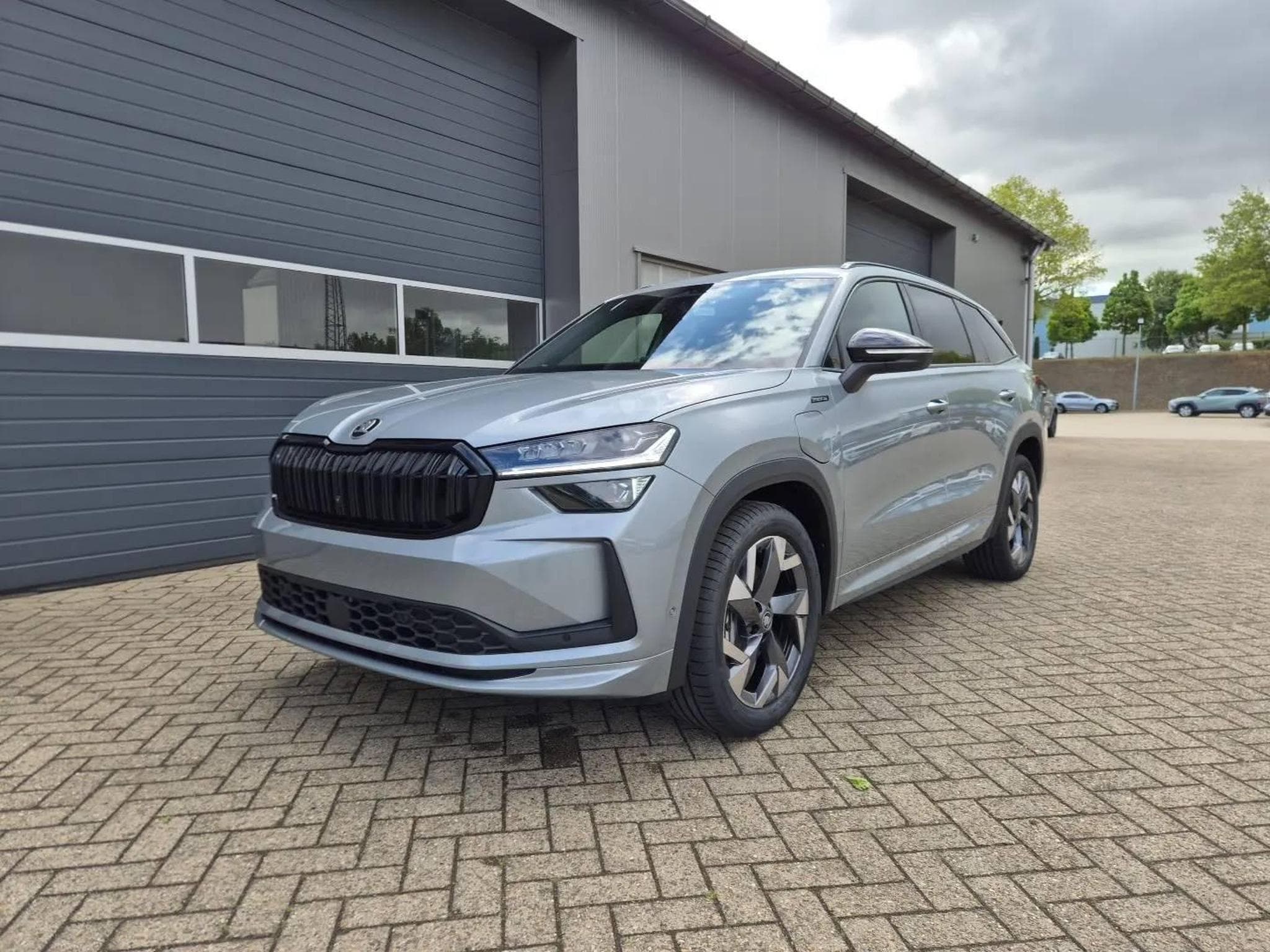Skoda Kodiaq Sportline 1.5 TSI (2026) - Photo 1