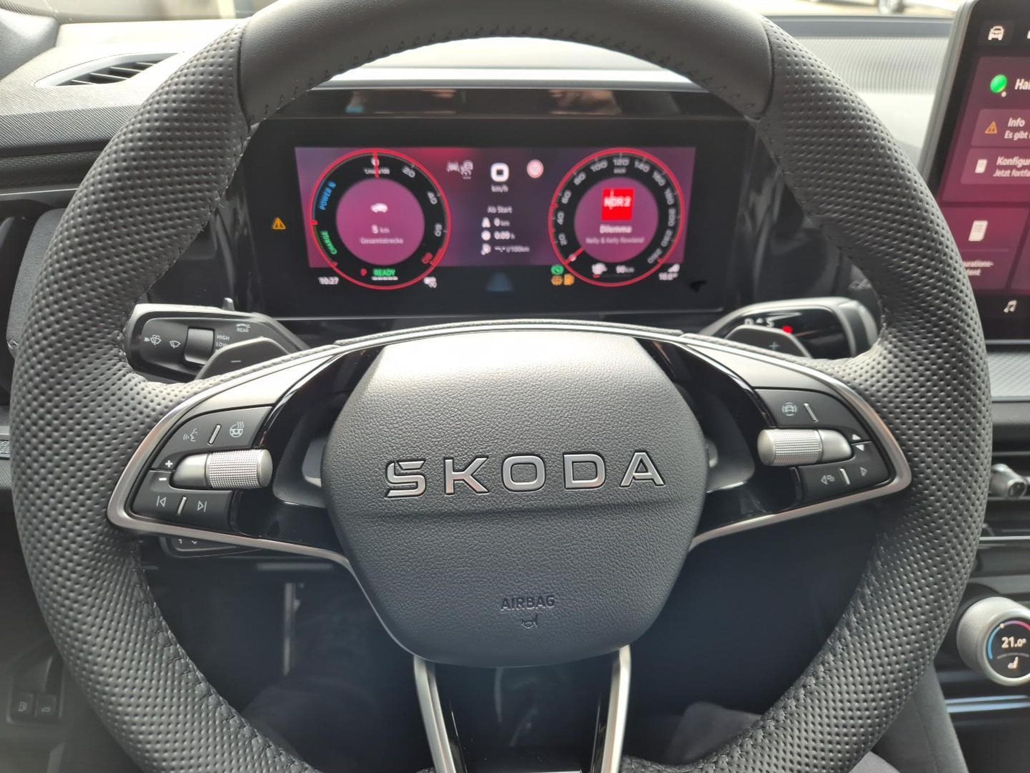 Skoda Kodiaq Sportline 1.5 TSI (2026) - Photo 22