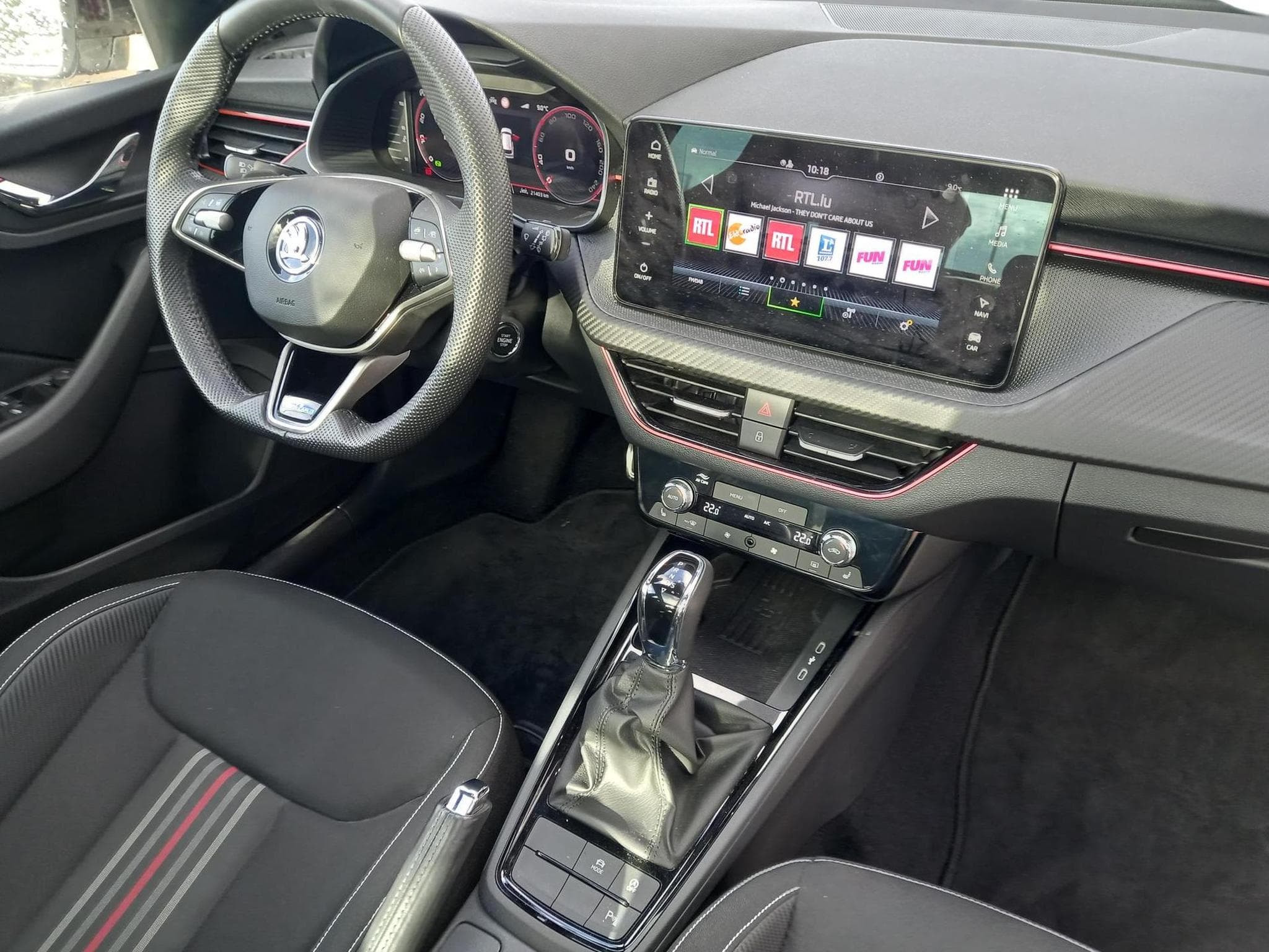 Skoda Kamiq Monte Carlo 1.0 (2024) - Photo 11