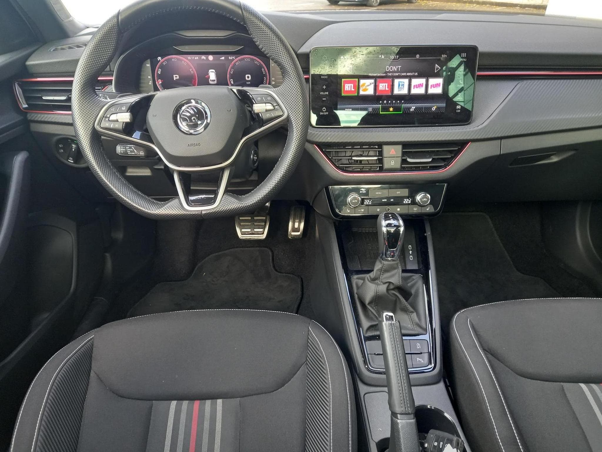 Skoda Kamiq Monte Carlo 1.0 (2024) - Photo 6