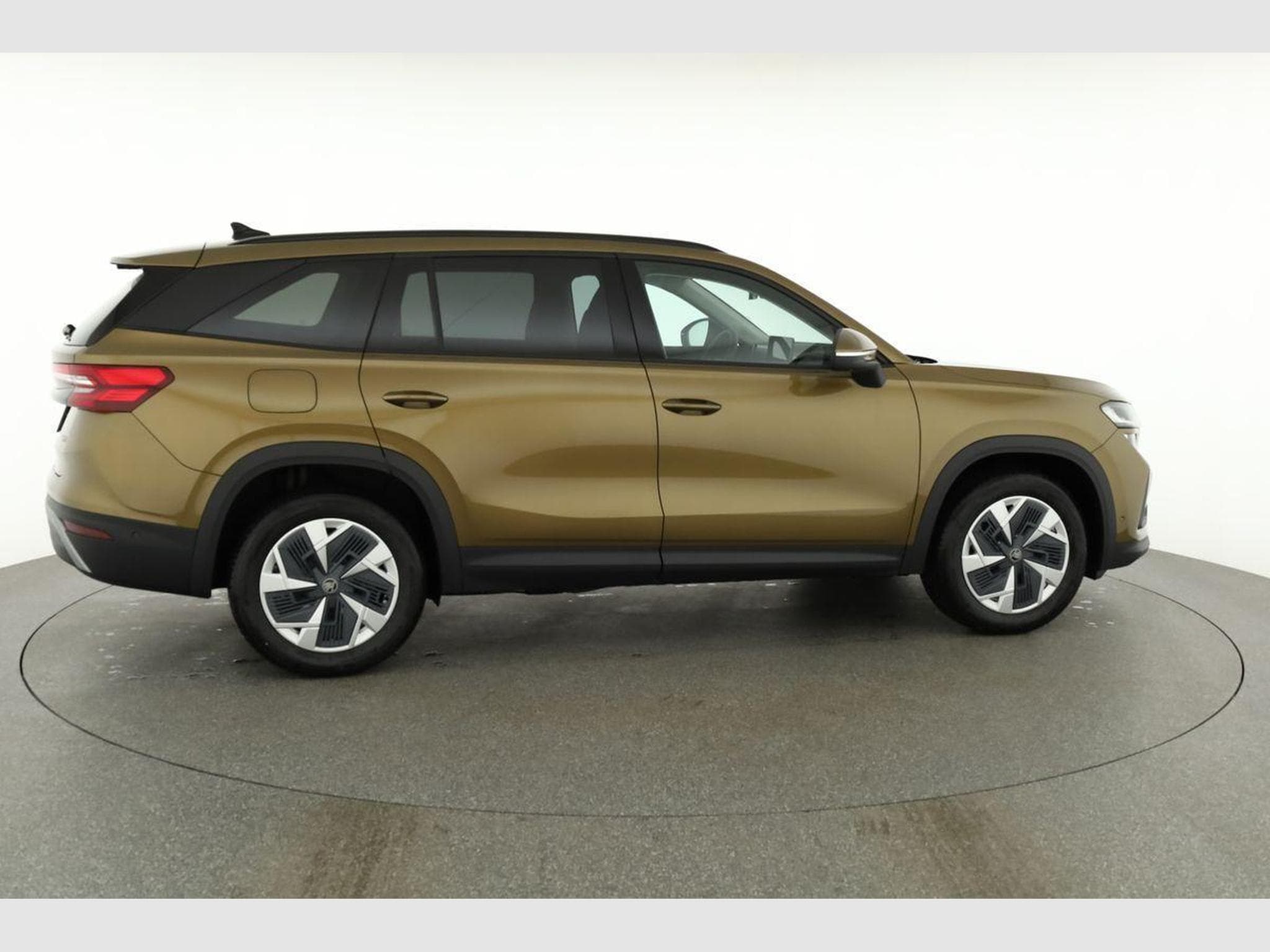 Skoda Kodiaq 2.0 TDI 142kW 4x4 Selection (2025) - Photo 21
