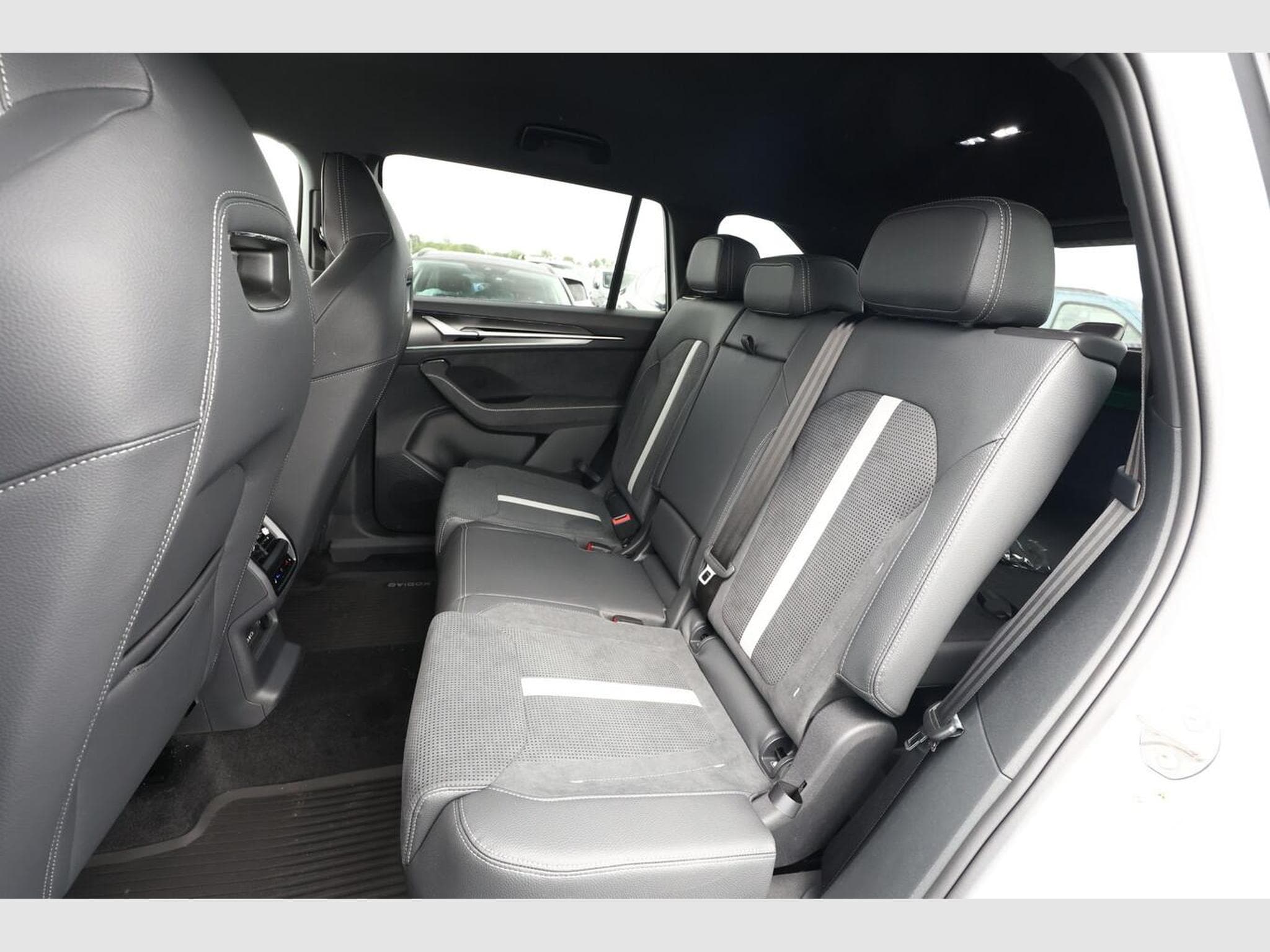 Skoda Kodiaq Sportline (2026) - Photo 10