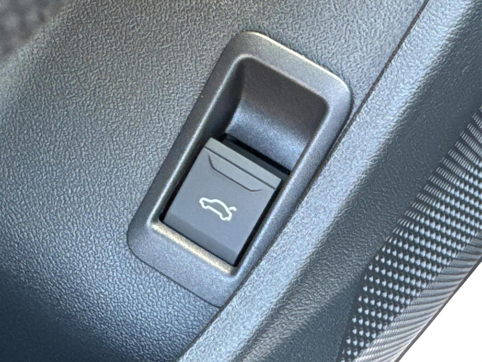 Audi A5 Basis (2025) - Photo 19