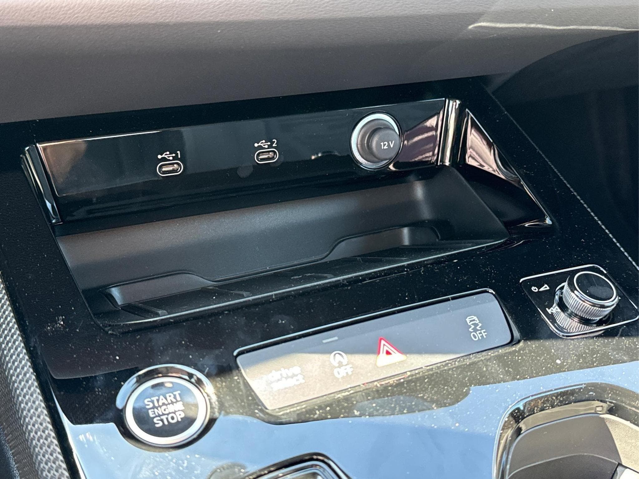 Audi A5 Basis (2025) - Photo 23