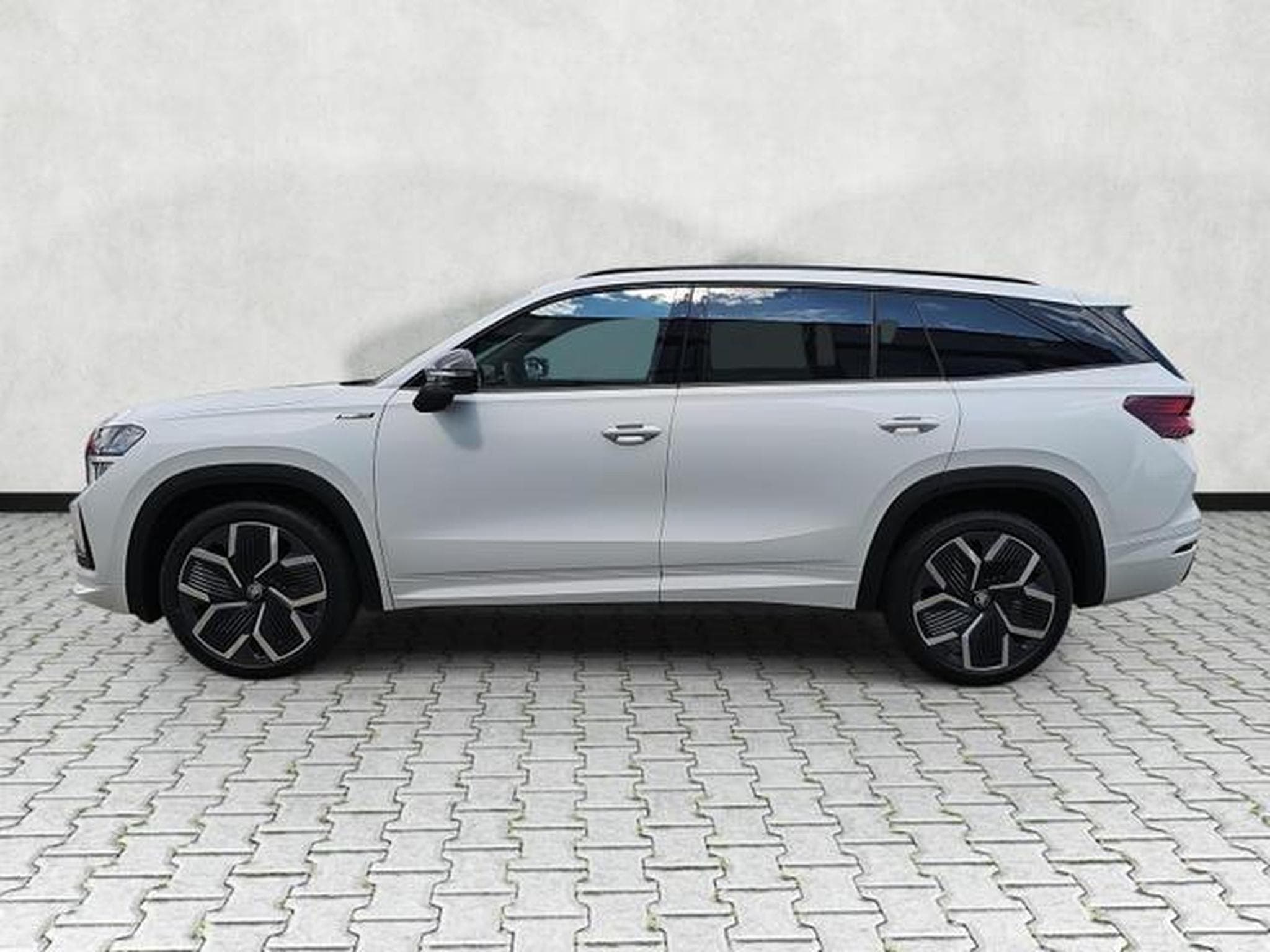 Skoda Kodiaq 2.0 TDI 142kW 4x4 Sportline (2026) - Foto 4
