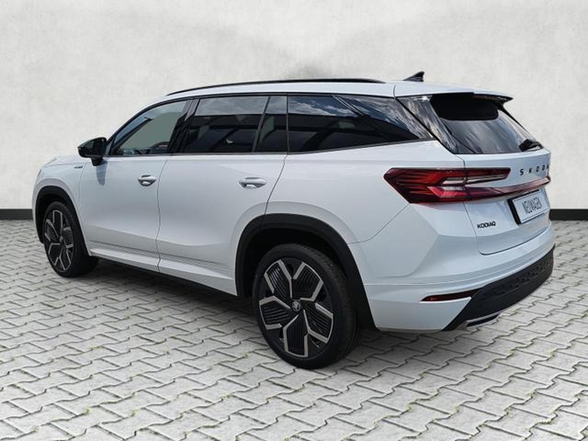 Skoda Kodiaq 2.0 TDI 142kW 4x4 Sportline (2026) - Foto 5