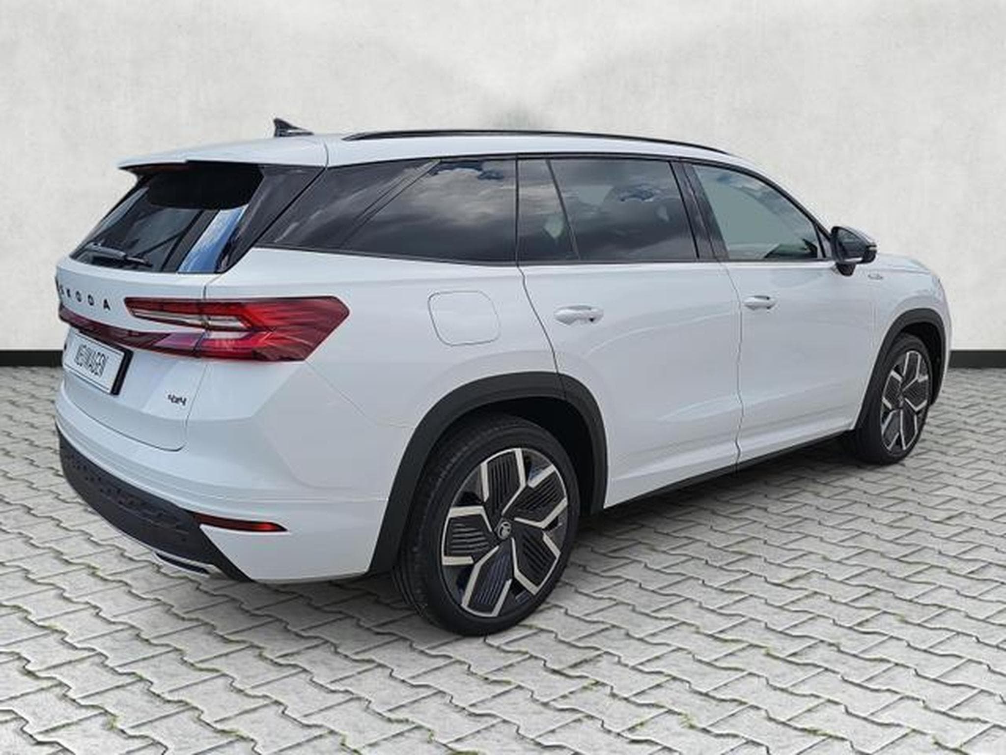 Skoda Kodiaq 2.0 TDI 142kW 4x4 Sportline (2026) - Foto 7