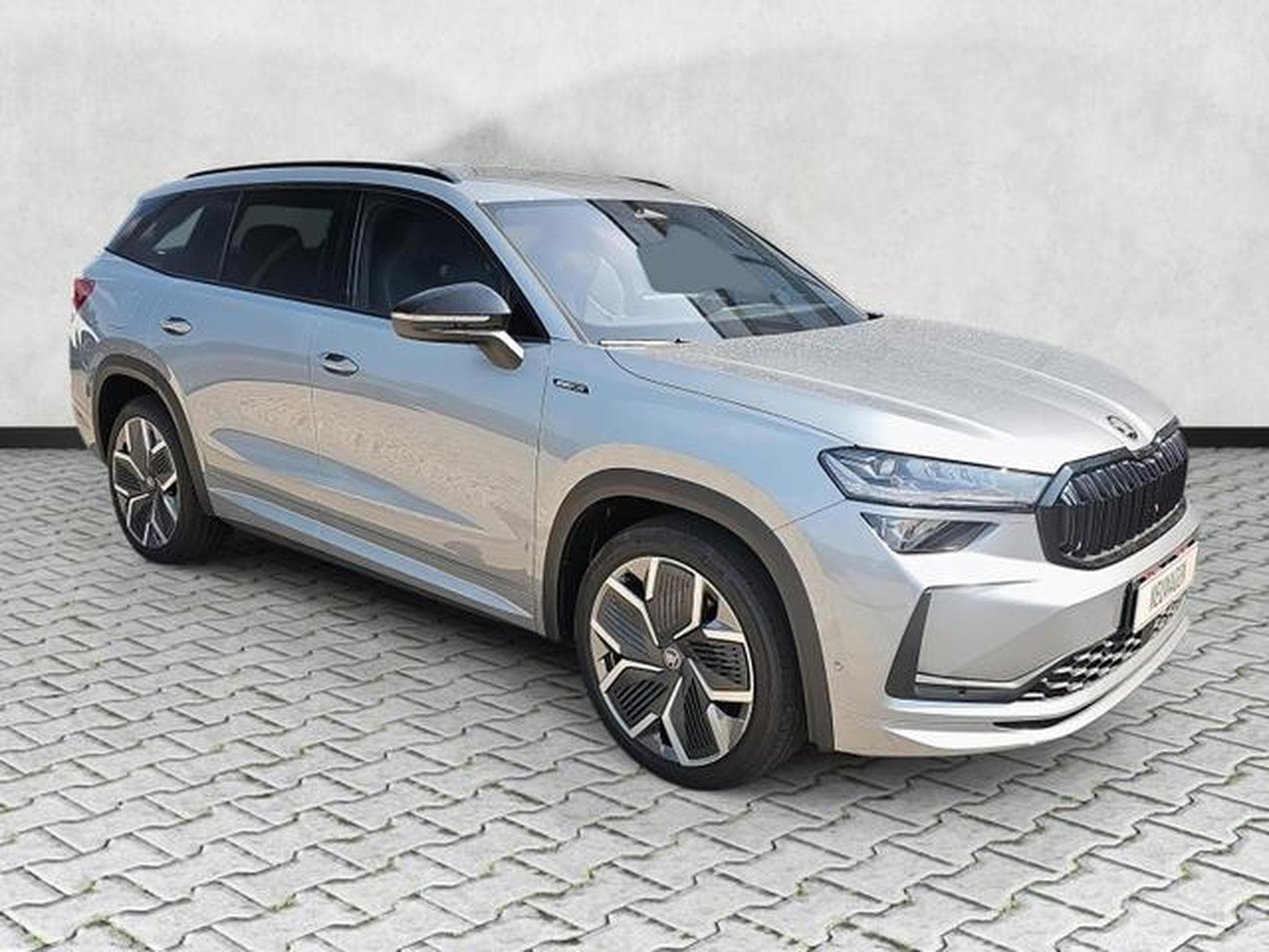 Skoda Kodiaq 1.5 TSI iV 150 kW Sportline (2026) - Foto 1