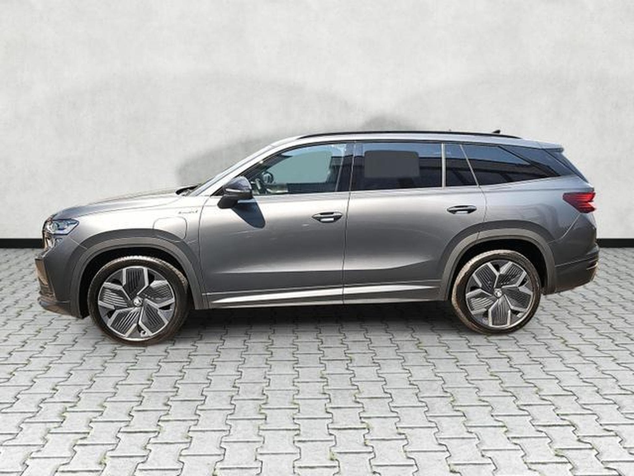 Skoda Kodiaq 1.5 TSI iV 150 kW Sportline (2026) - Foto 4