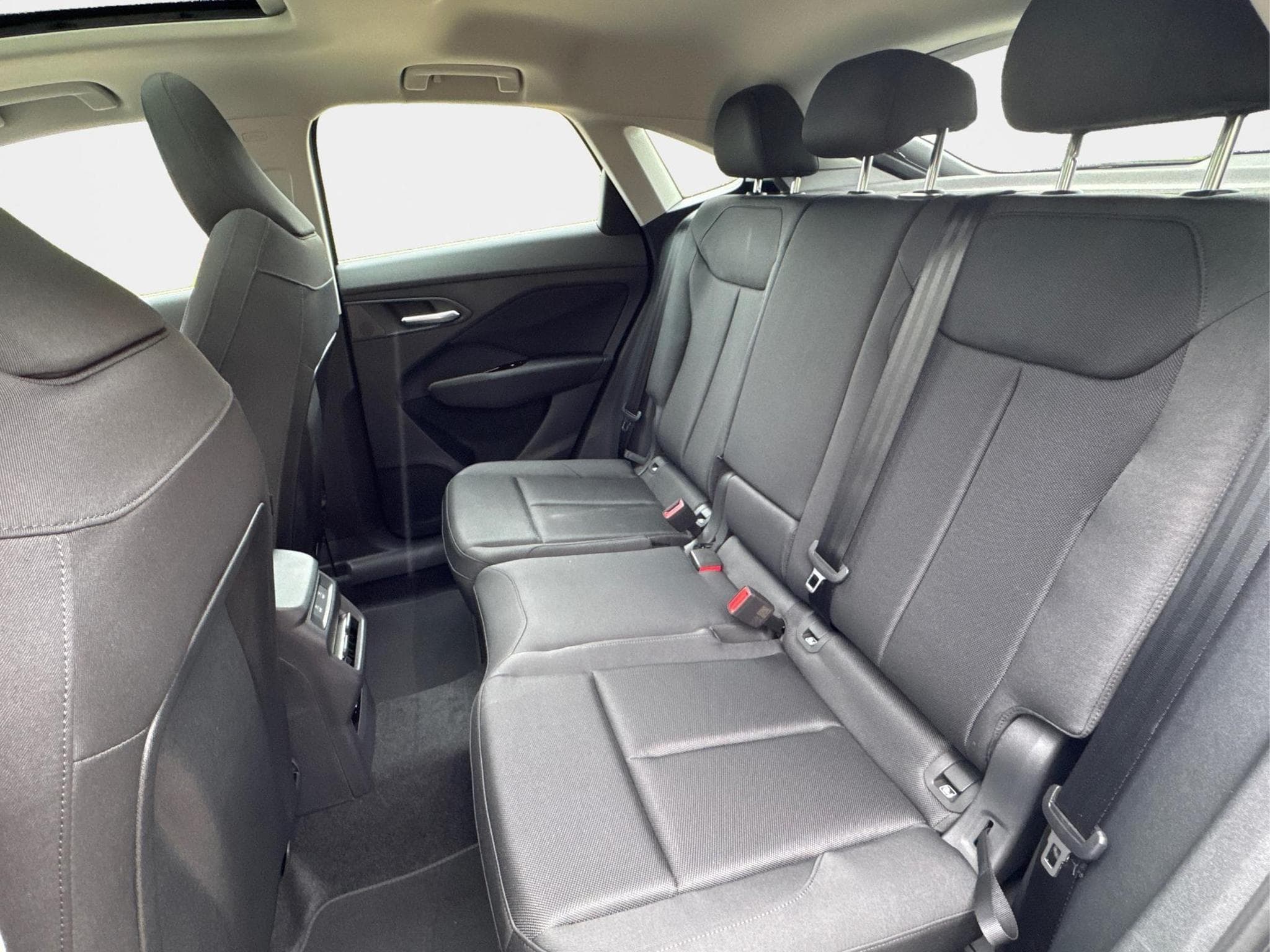 Audi Q3 Sportback Basis (2026) - Foto 17
