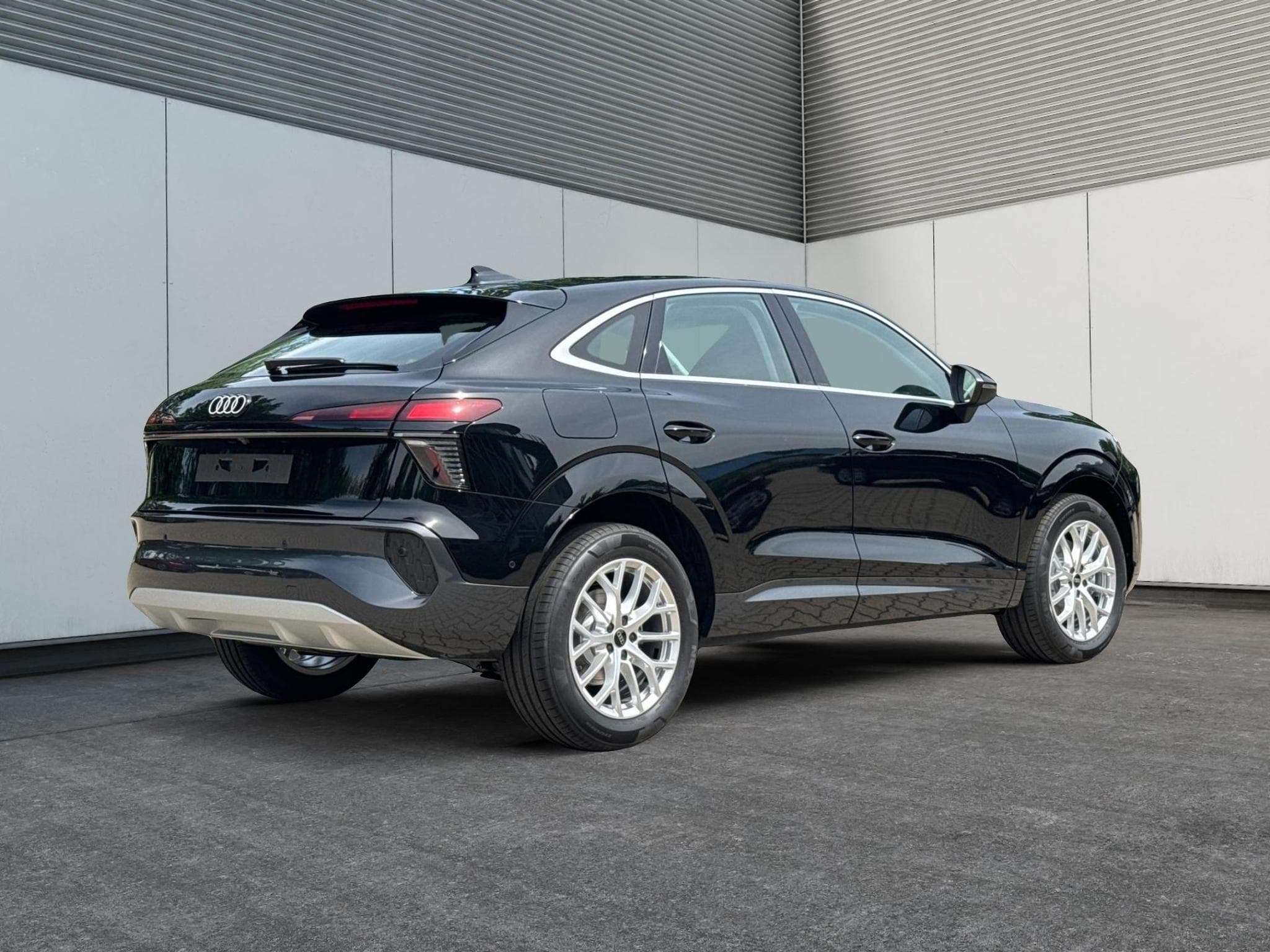 Audi Q3 Sportback Basis (2026) - Photo 3