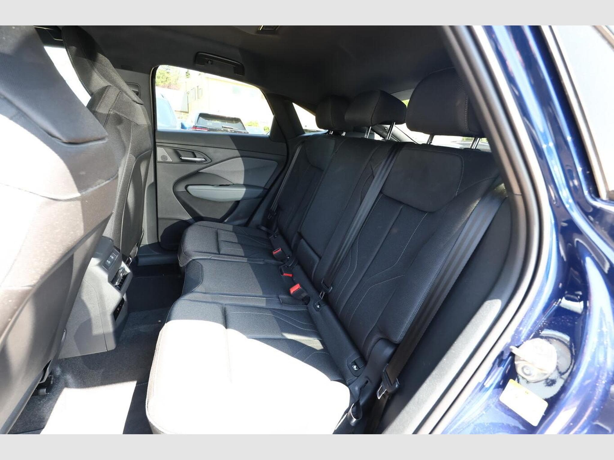 Audi Q3 Sportback quattro 2xS (2026) - Photo 10