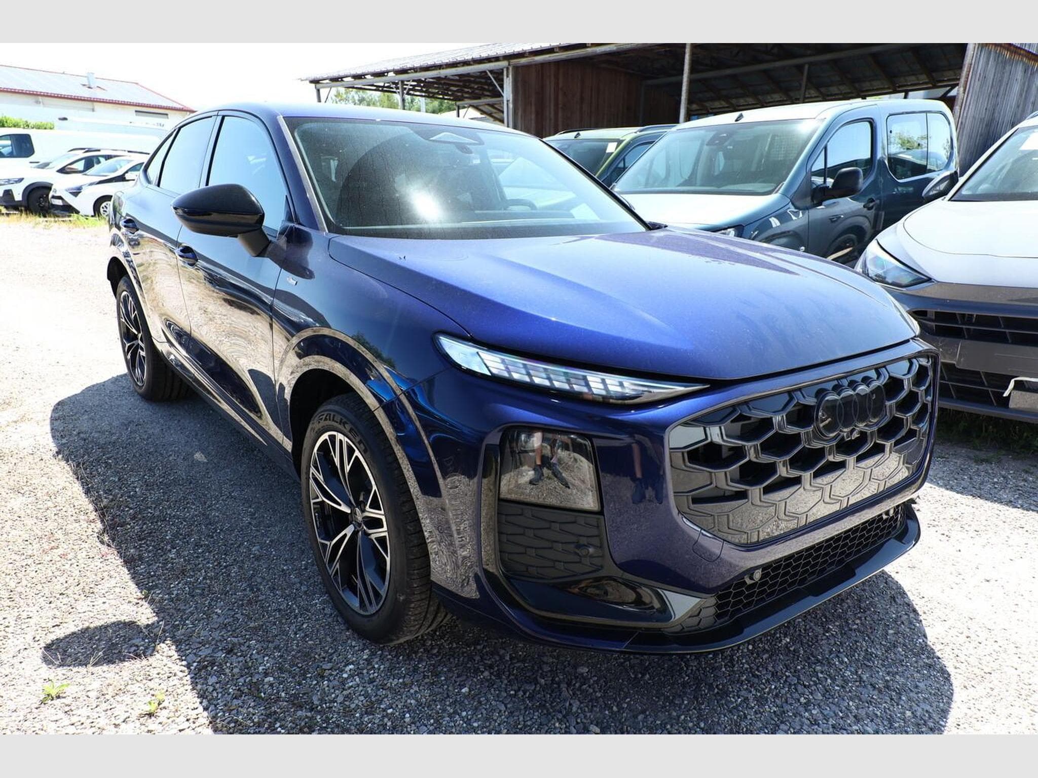 Audi Q3 Sportback quattro 2xS (2026) - Photo 2