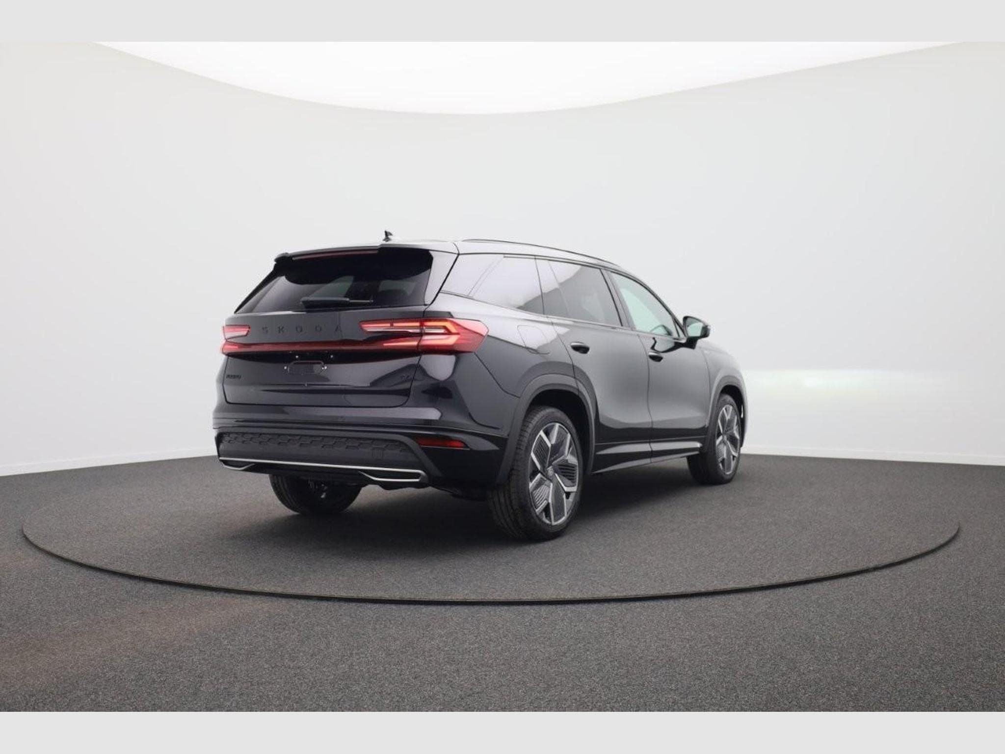 Skoda Kodiaq Sportline 1.5 TSI (2026) - Photo 5