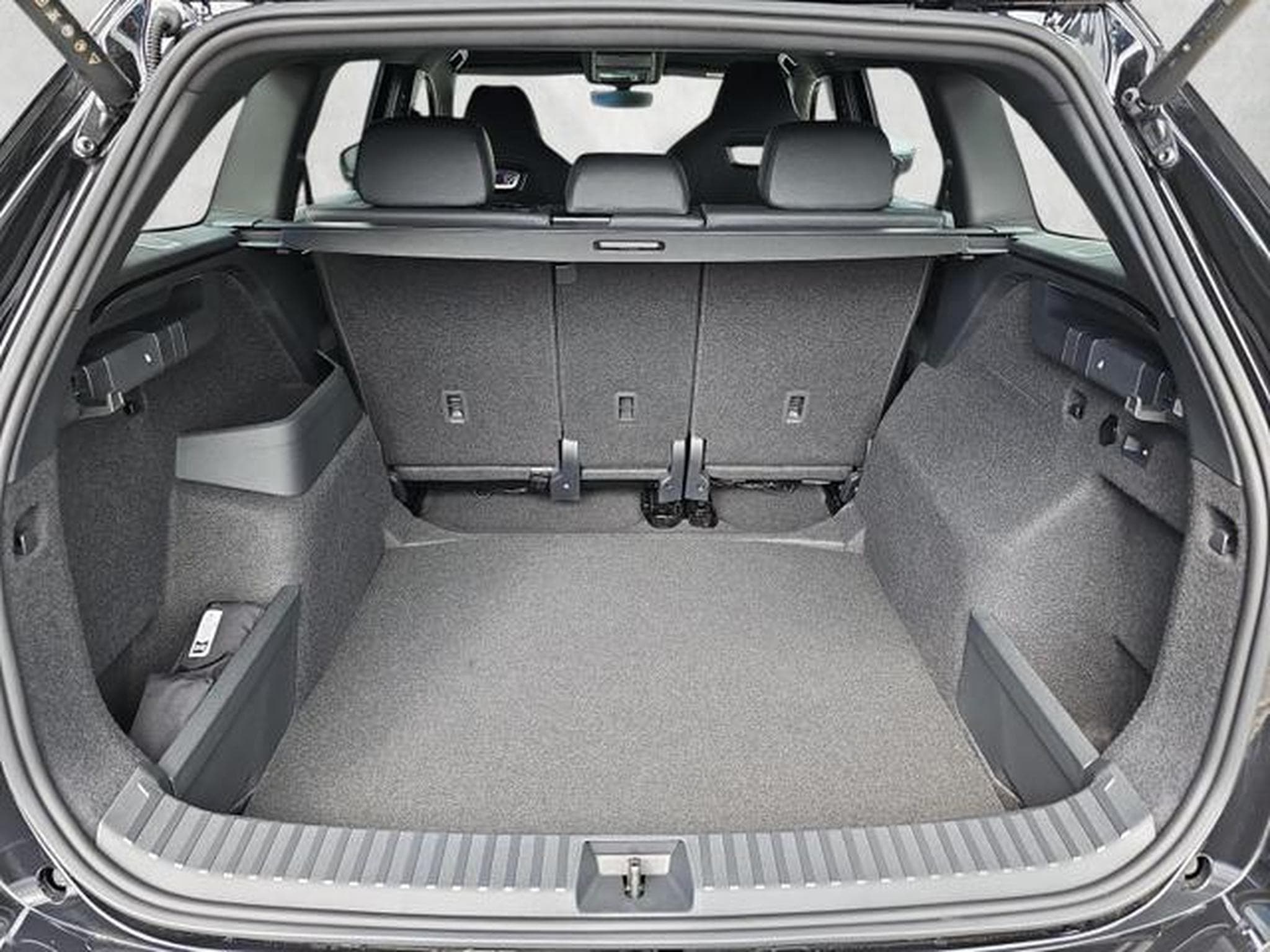 Skoda Kodiaq 2.0 TDI 142kW 4x4 Sportline (2026) - Photo 14