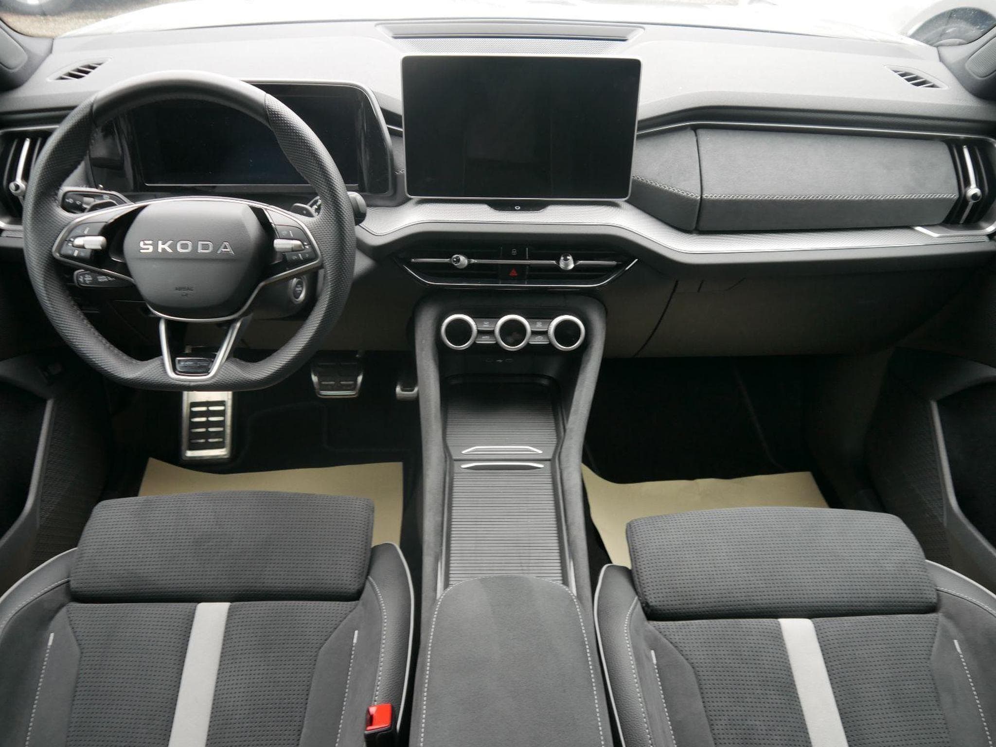 Skoda Kodiaq Sportline (2025) - Foto 11