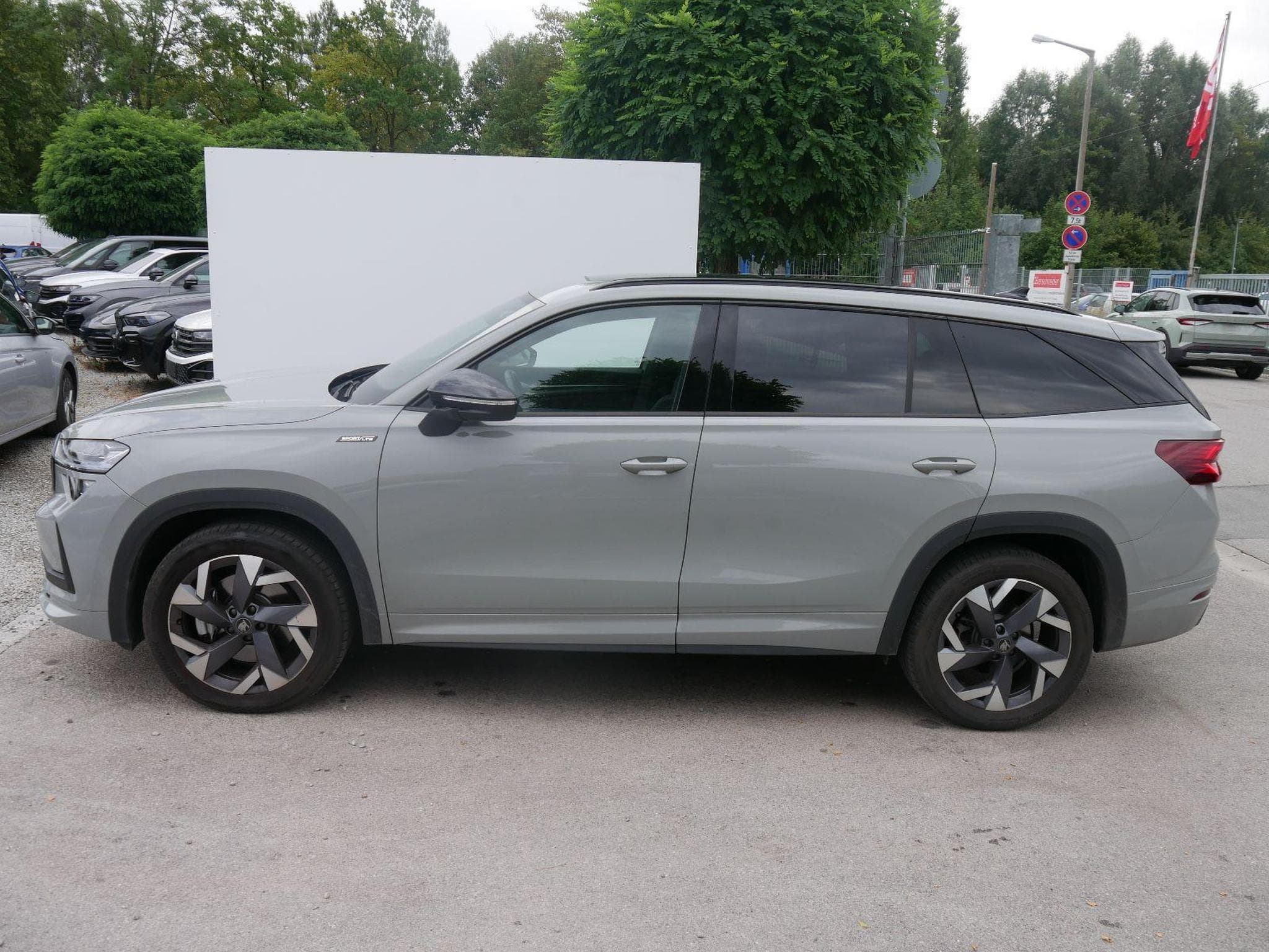 Skoda Kodiaq Sportline (2025) - Foto 3