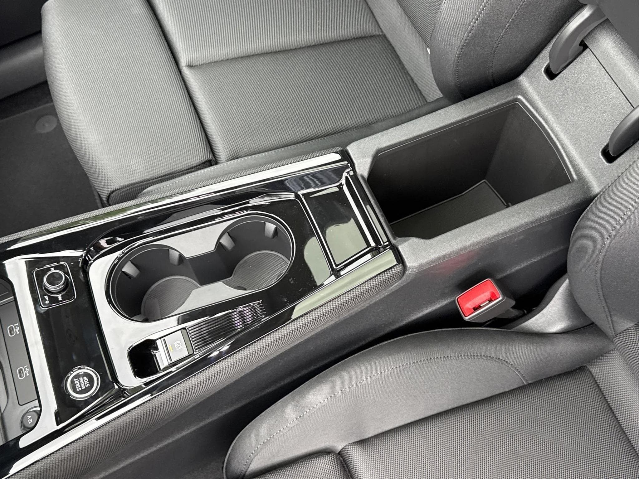 Audi Q3 Sportback Basis (2026) - Foto 16