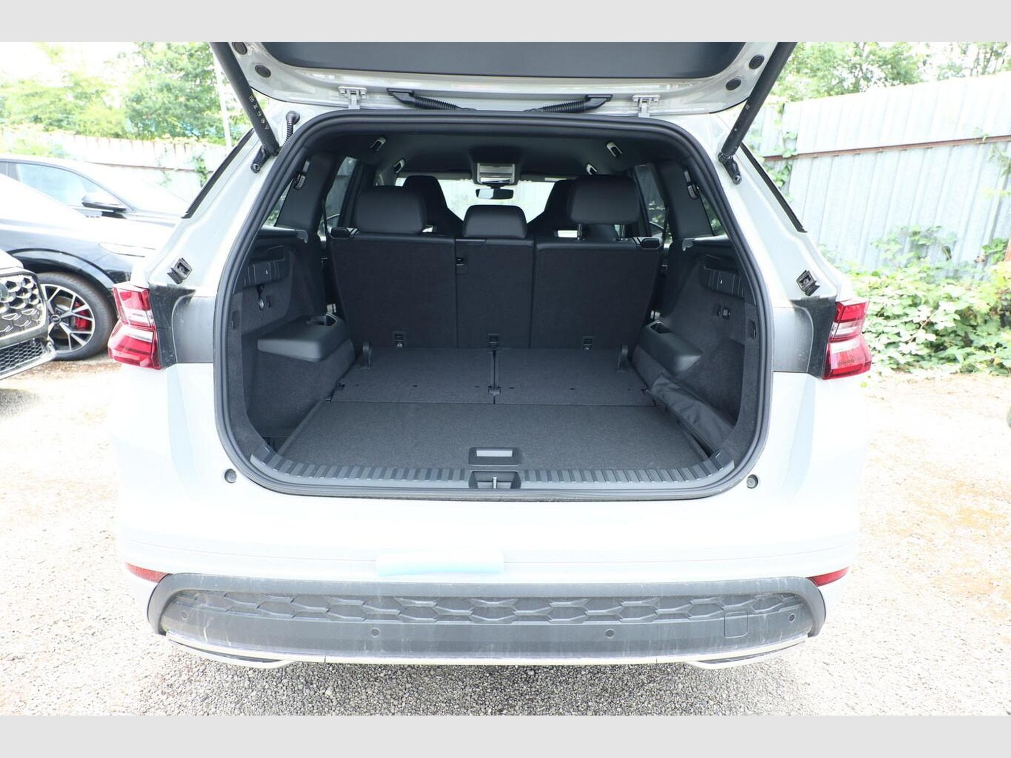 Skoda Kodiaq Sportline (2026) - Foto 11
