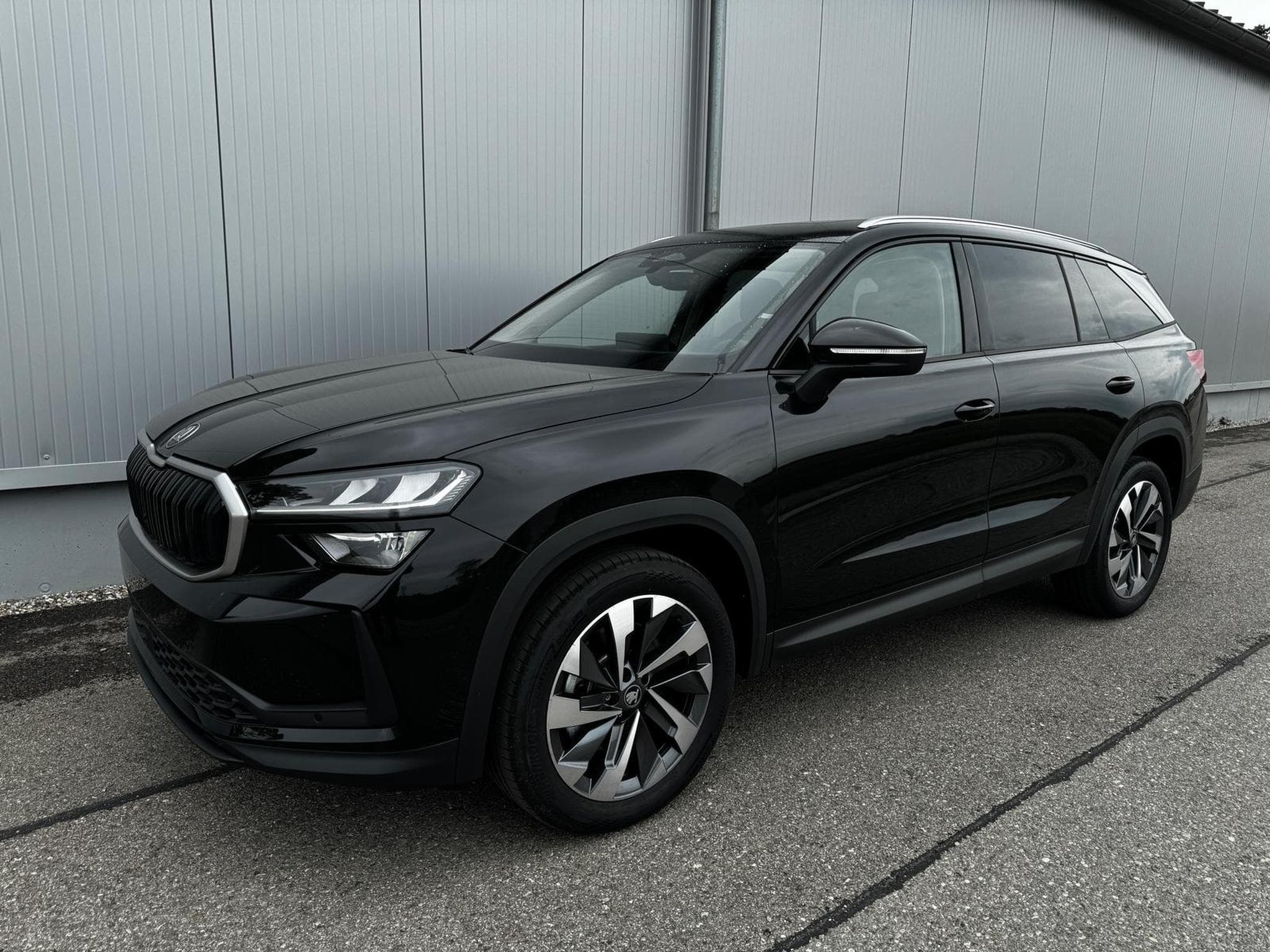 Skoda Kodiaq 2.0 TDI 142 kW 4x4 Selection (2026) - Foto 1