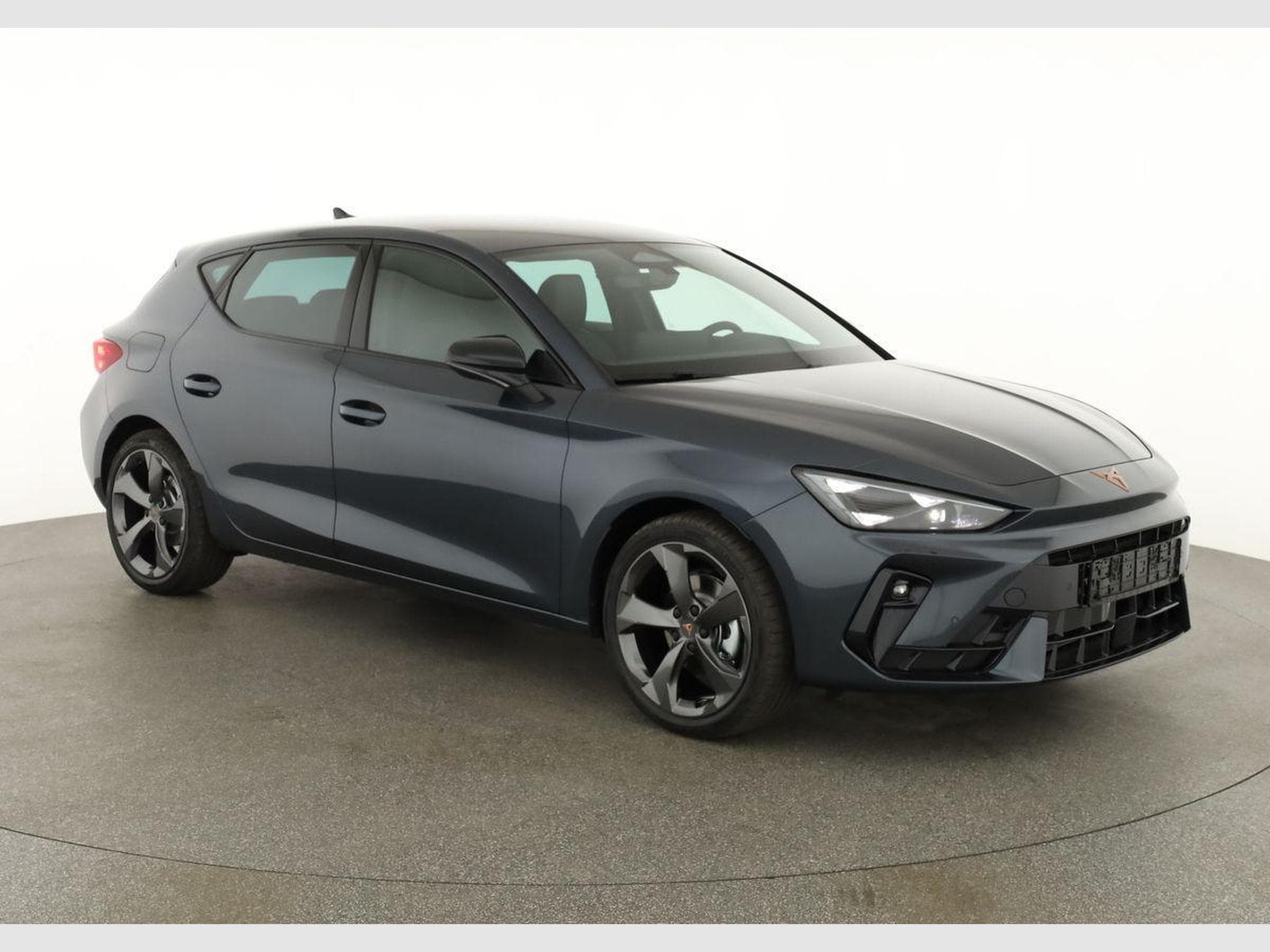 Cupra Leon 1.5 eTSI 110 kW (2026) - Foto 1