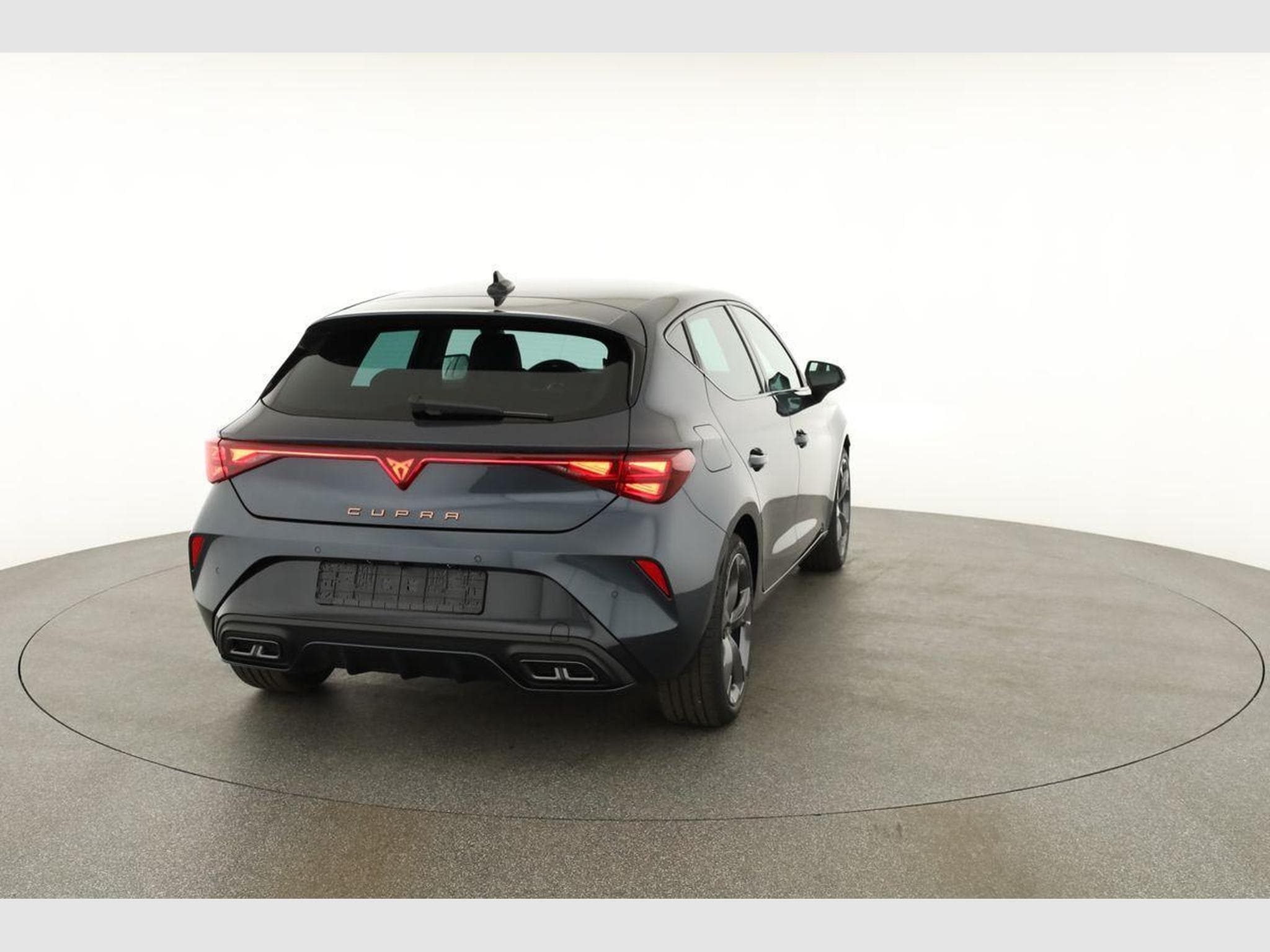 Cupra Leon 1.5 eTSI 110 kW (2026) - Foto 14