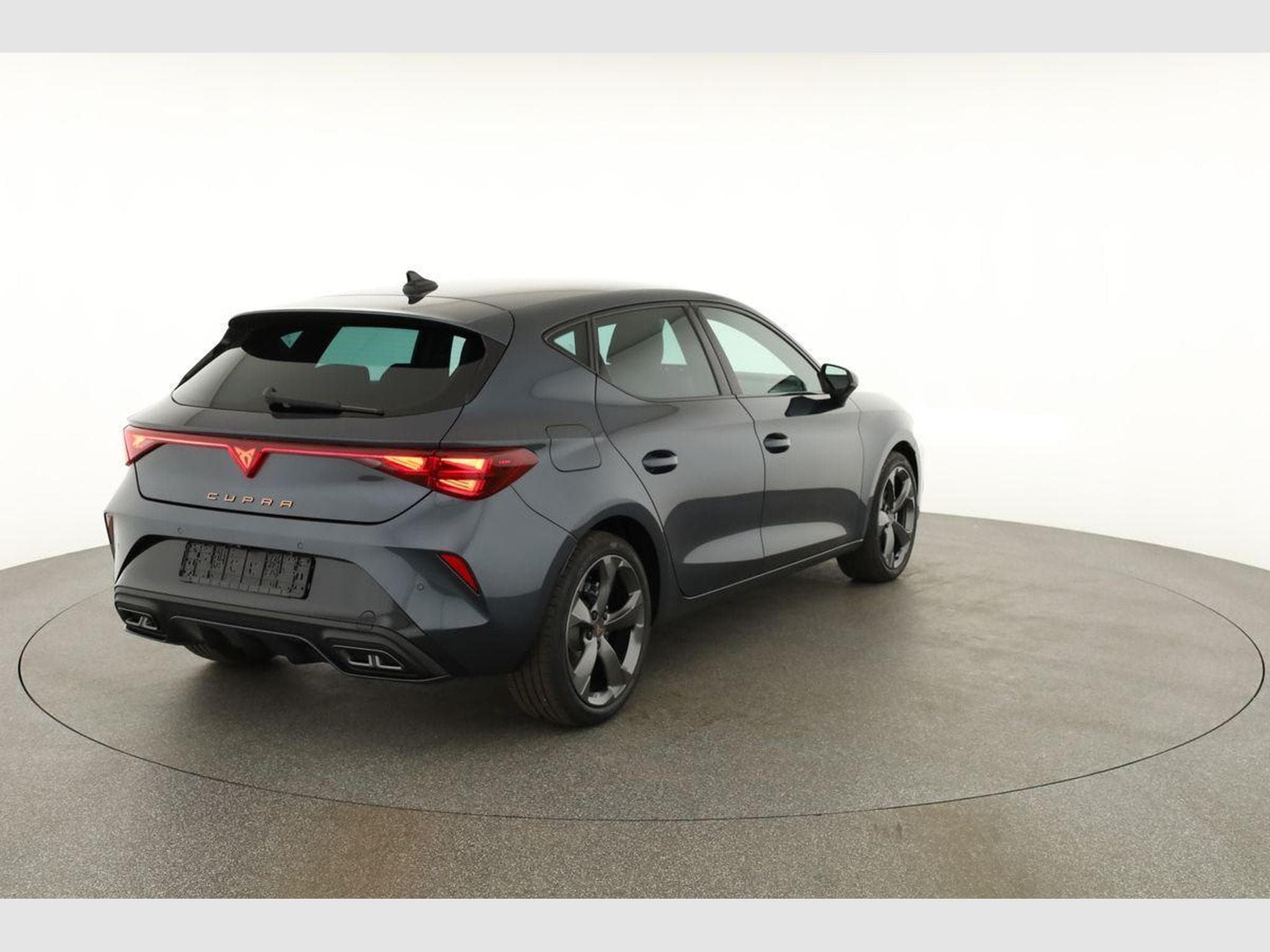 Cupra Leon 1.5 eTSI 110 kW (2026) - Foto 15