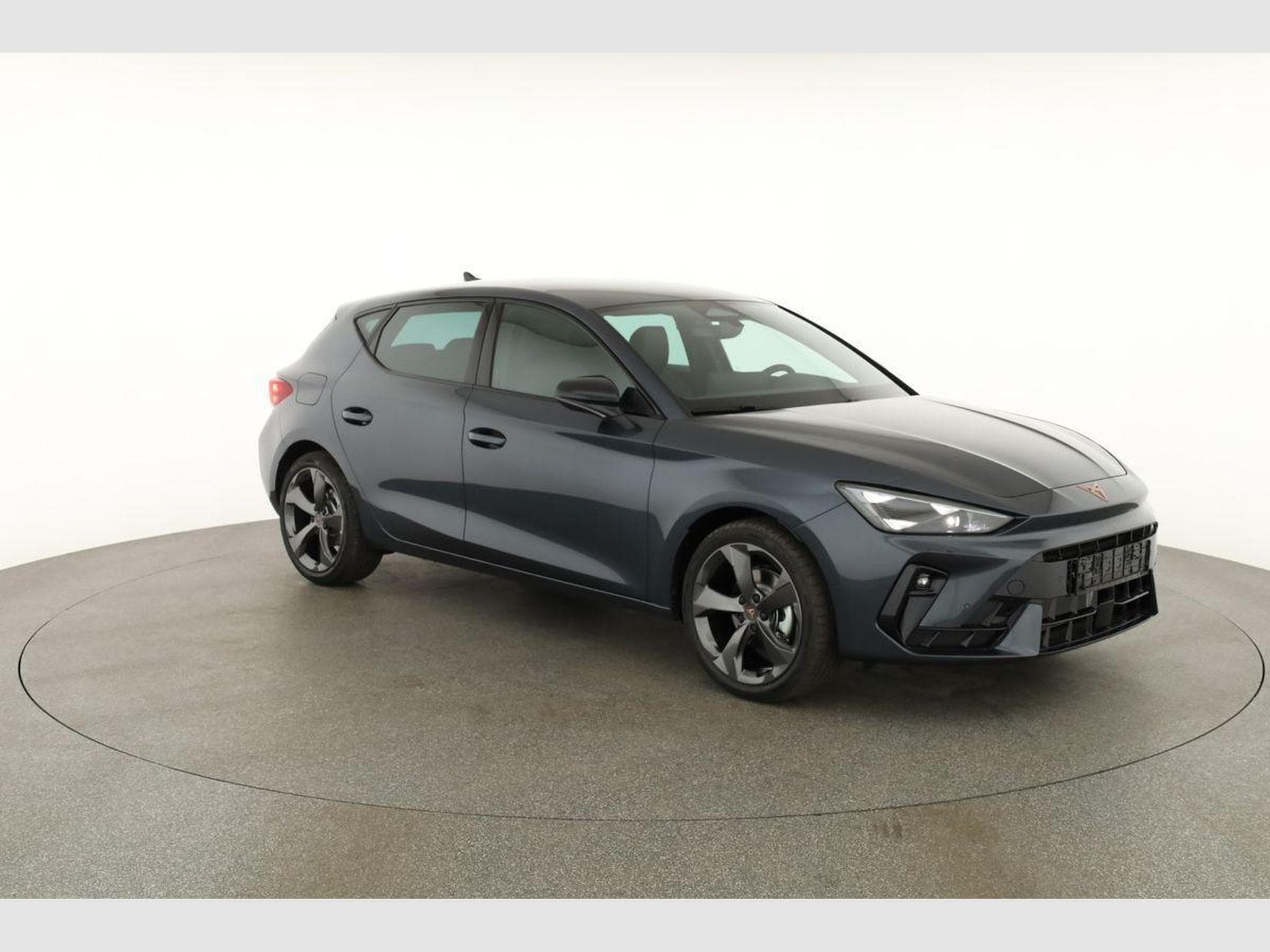 Cupra Leon 1.5 eTSI 110 kW (2026) - Foto 22