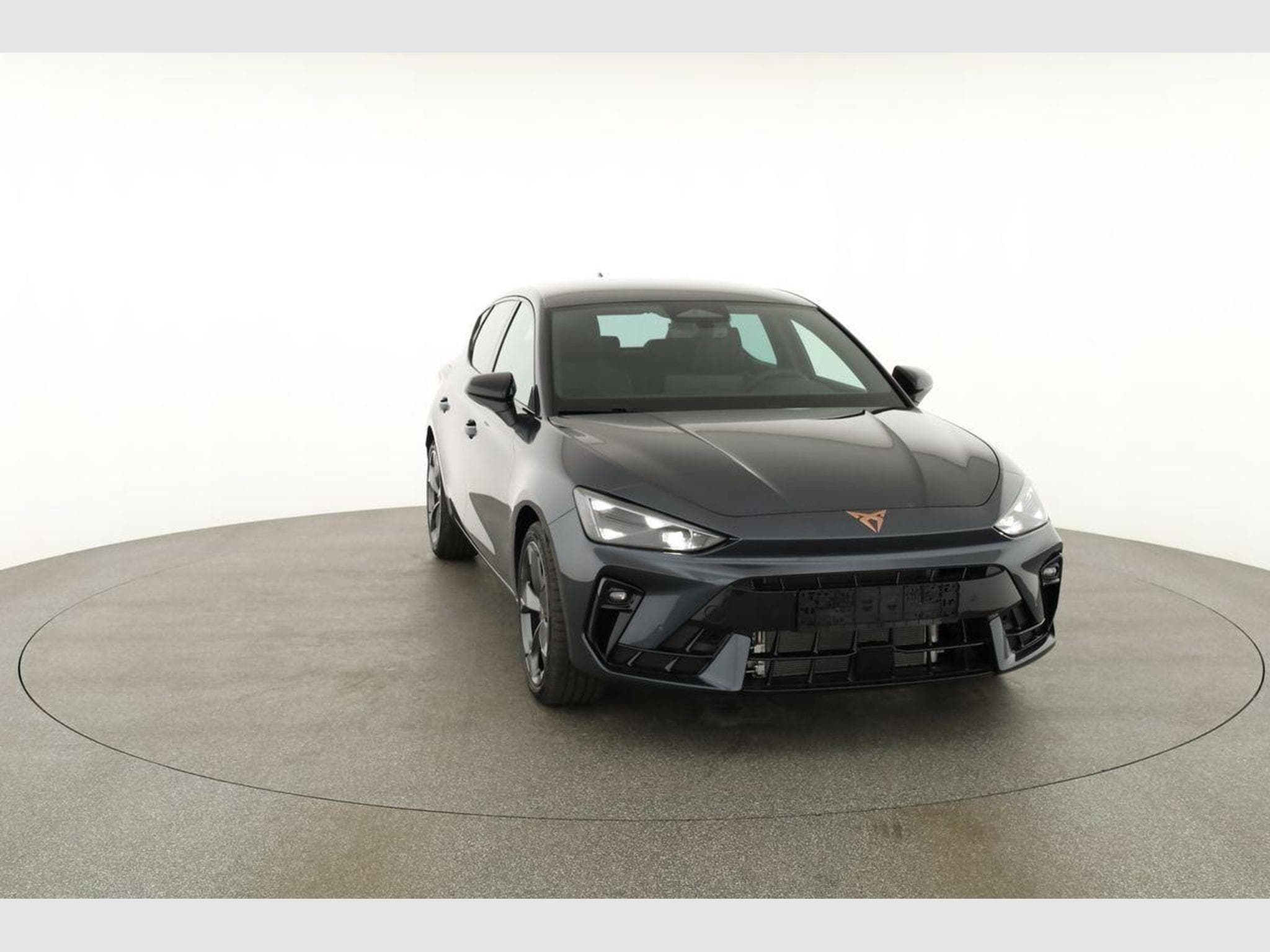 Cupra Leon 1.5 eTSI 110 kW (2026) - Foto 24