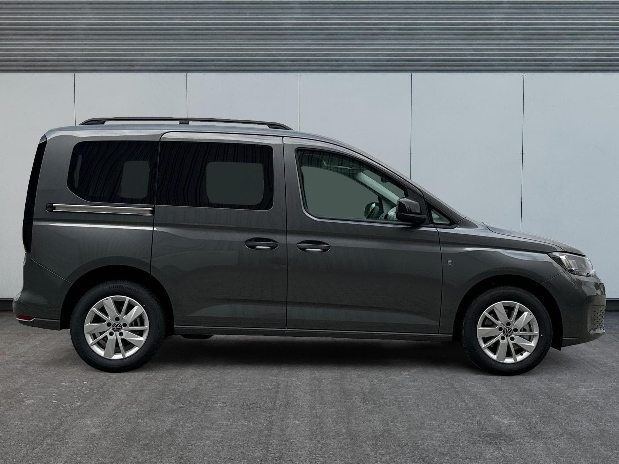VW Caddy LIFE (2025) - Foto 5