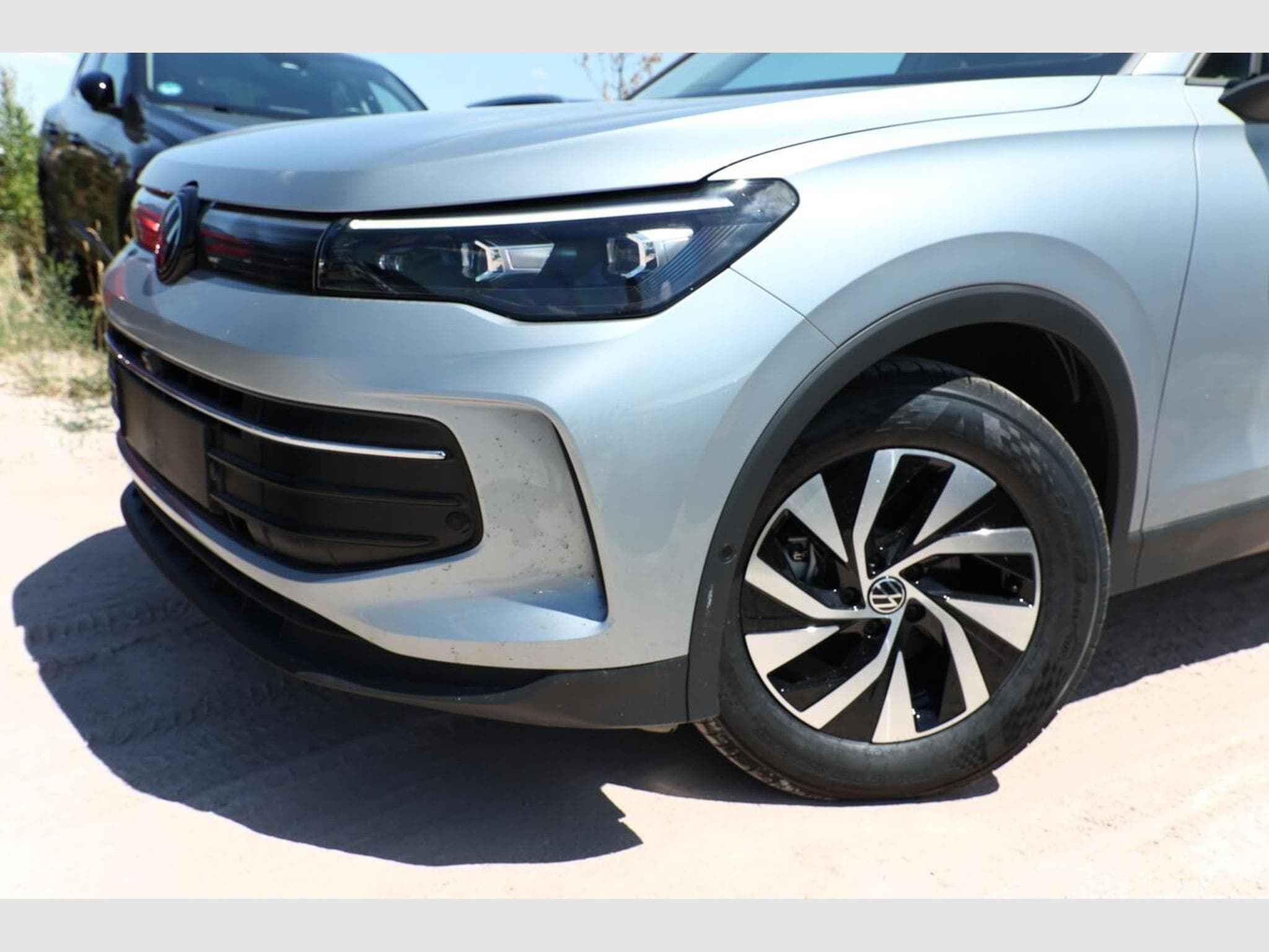 VW Tiguan DSG LED+ 5JGarantie (2026) - Photo 5