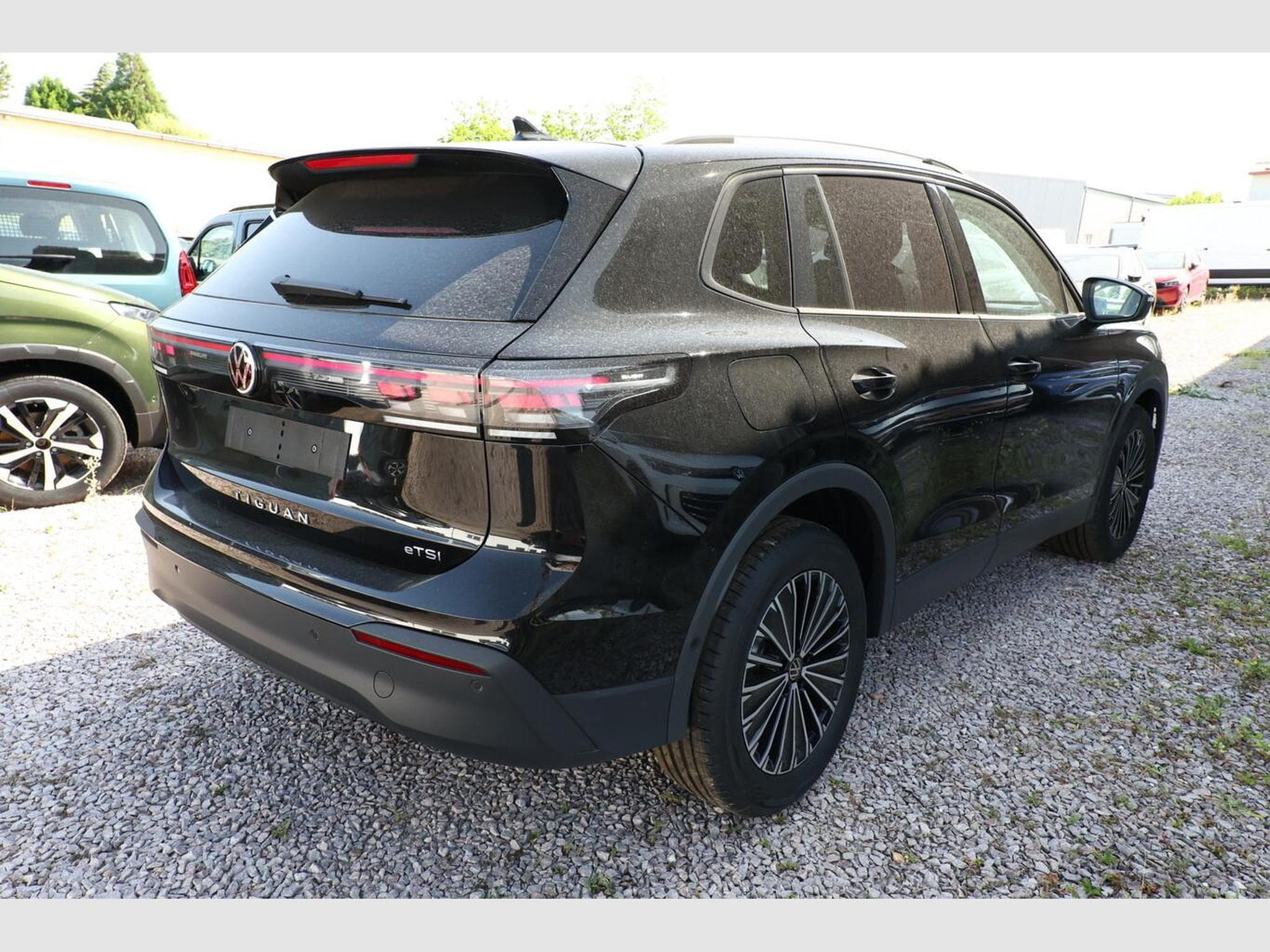 VW Tiguan DSG LED+ Pano (2026) - Photo 3