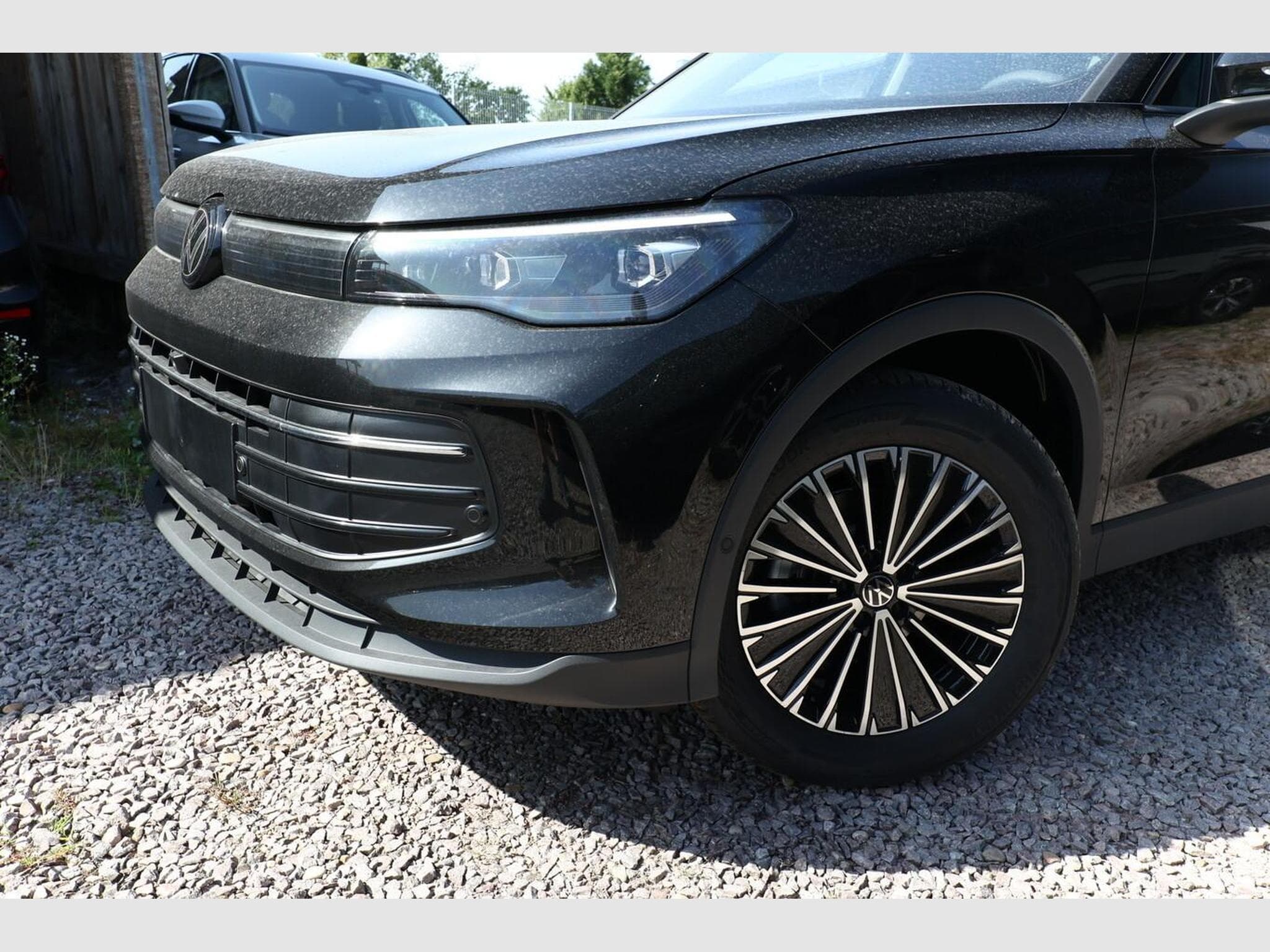 VW Tiguan DSG LED+ Pano (2026) - Photo 5