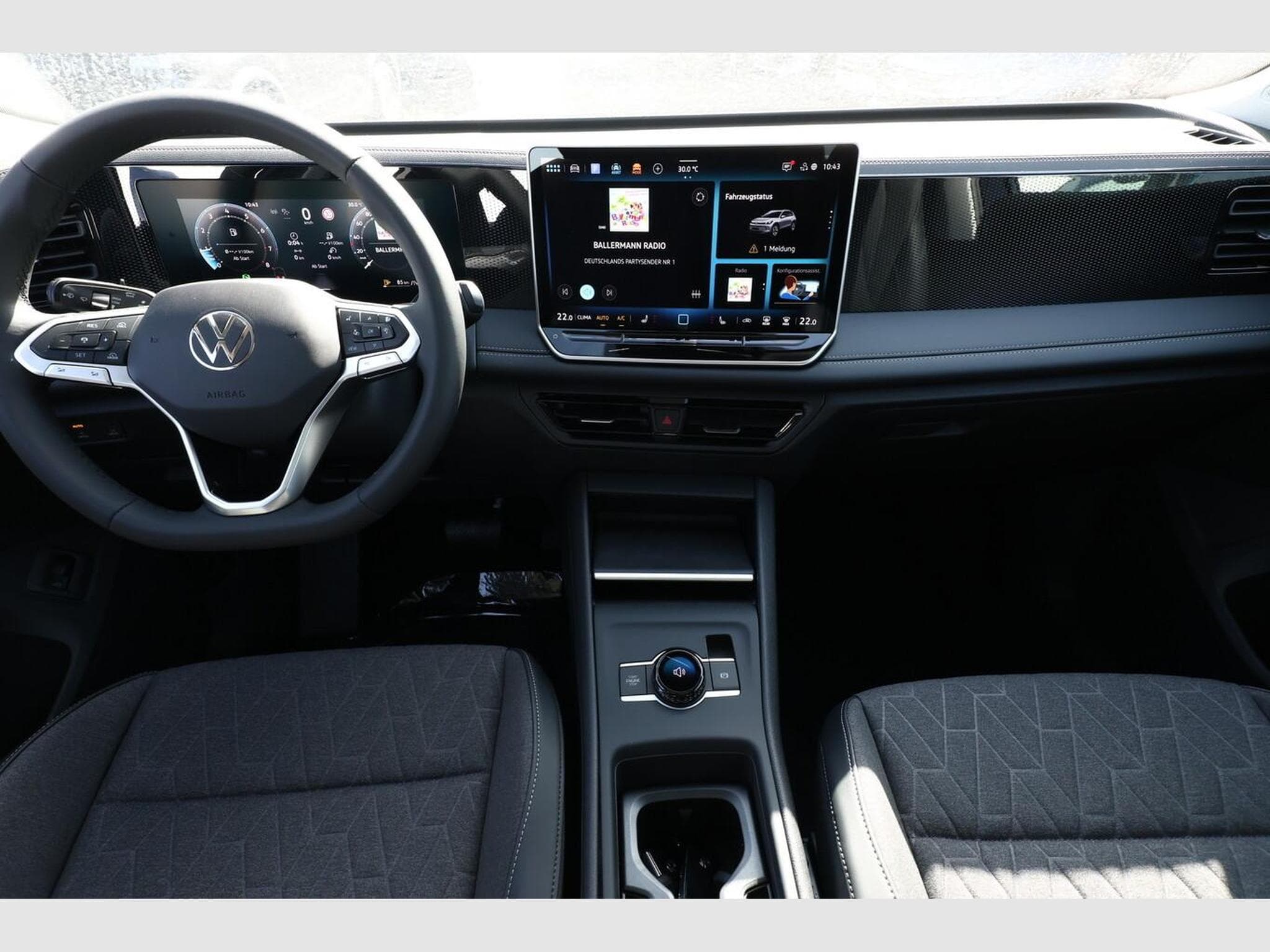VW Tiguan DSG LED+ Pano (2026) - Photo 8