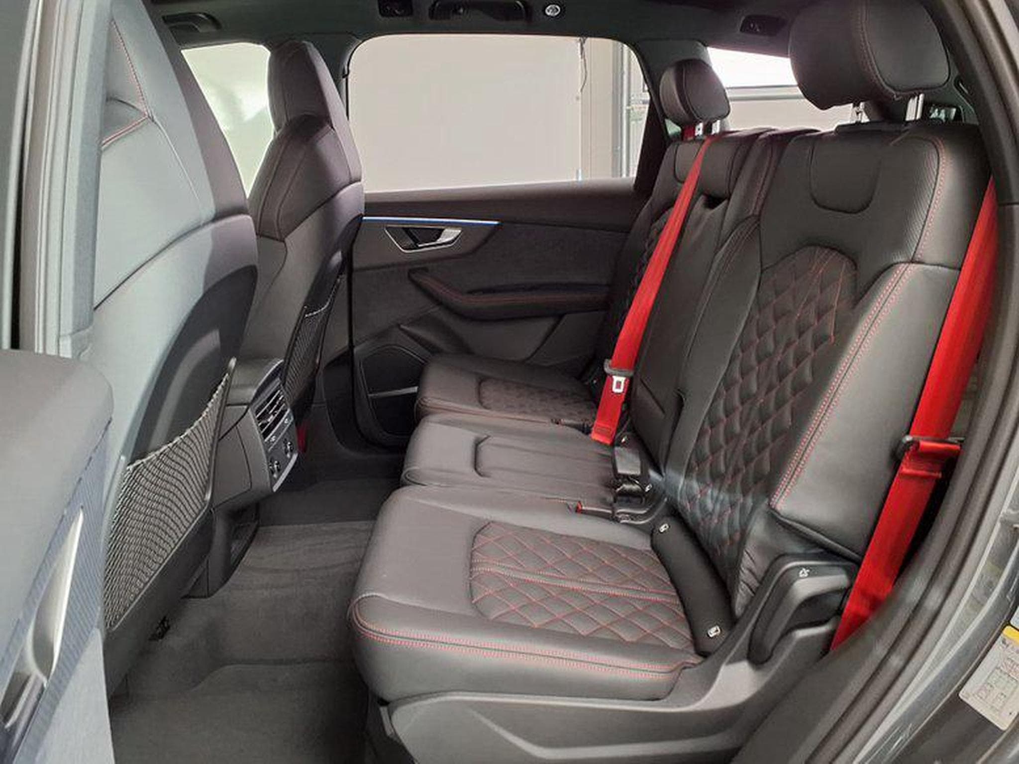 Audi Q7 S line business 3.0 TDI 8-Gang-Tiptronic quattro (2026) - Foto 10