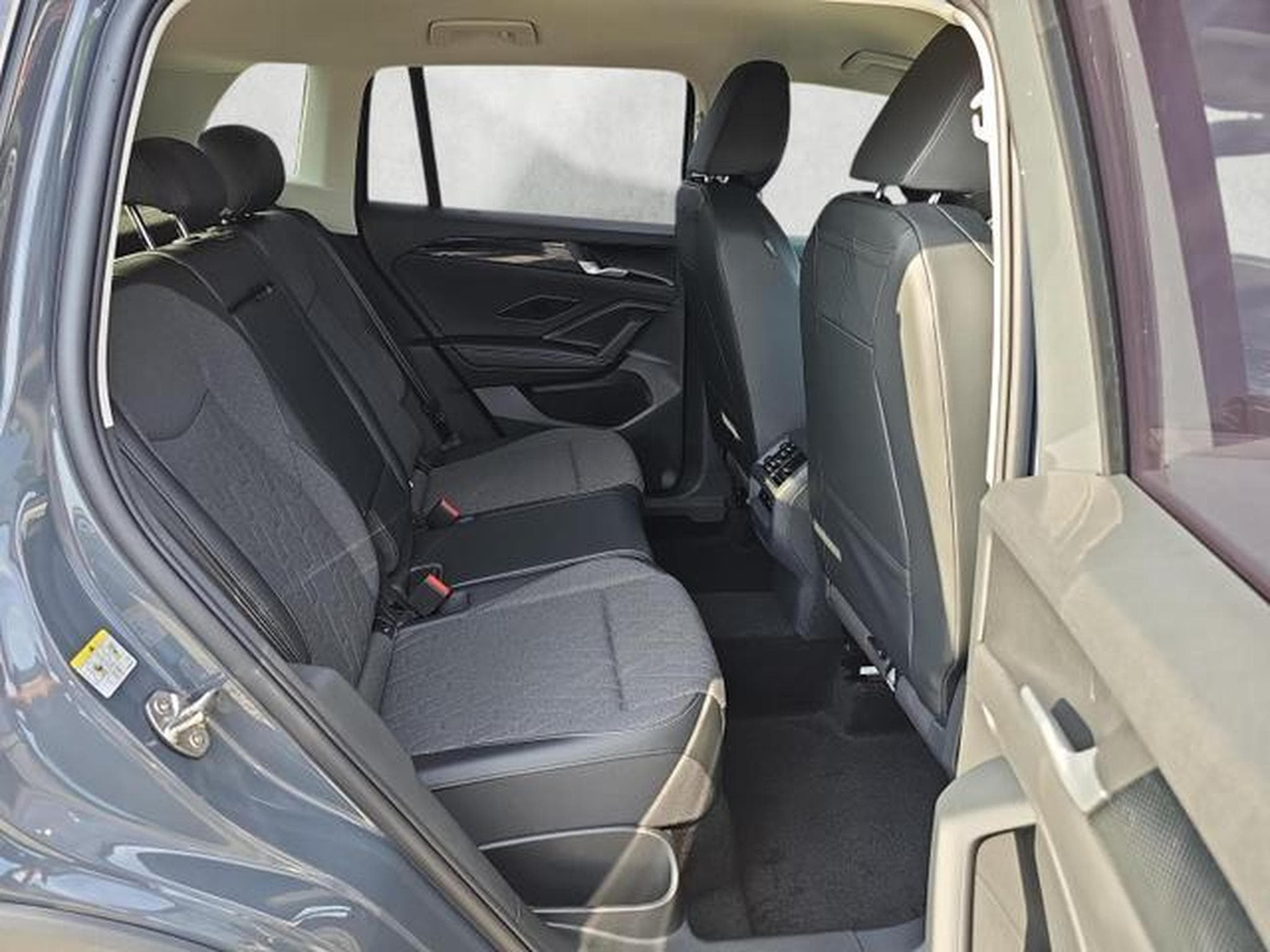 VW Tiguan 1.5 eTSI 110 kW Life (2026) - Foto 13