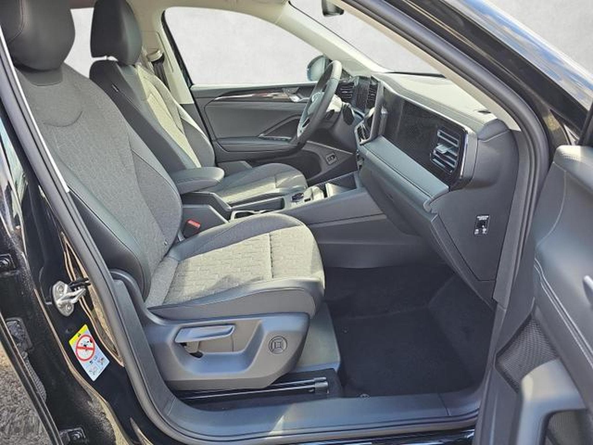 VW Tiguan 1.5 eTSI 110 kW Life (2026) - Foto 10