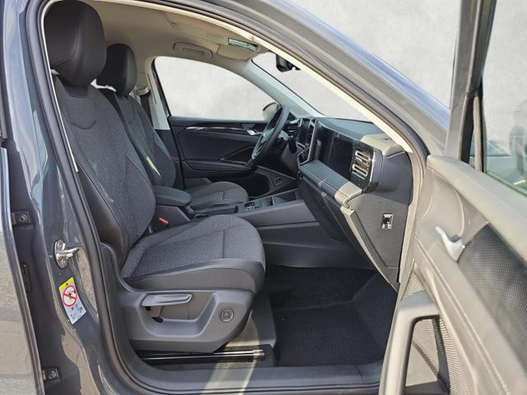 VW Tiguan 1.5 eTSI 110 kW Life (2026) - Foto 10