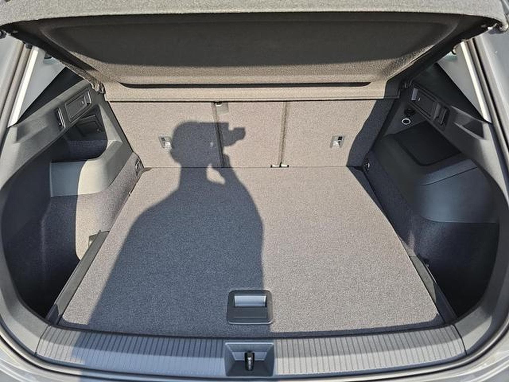 VW Tiguan 1.5 eTSI 110 kW Life (2026) - Foto 14