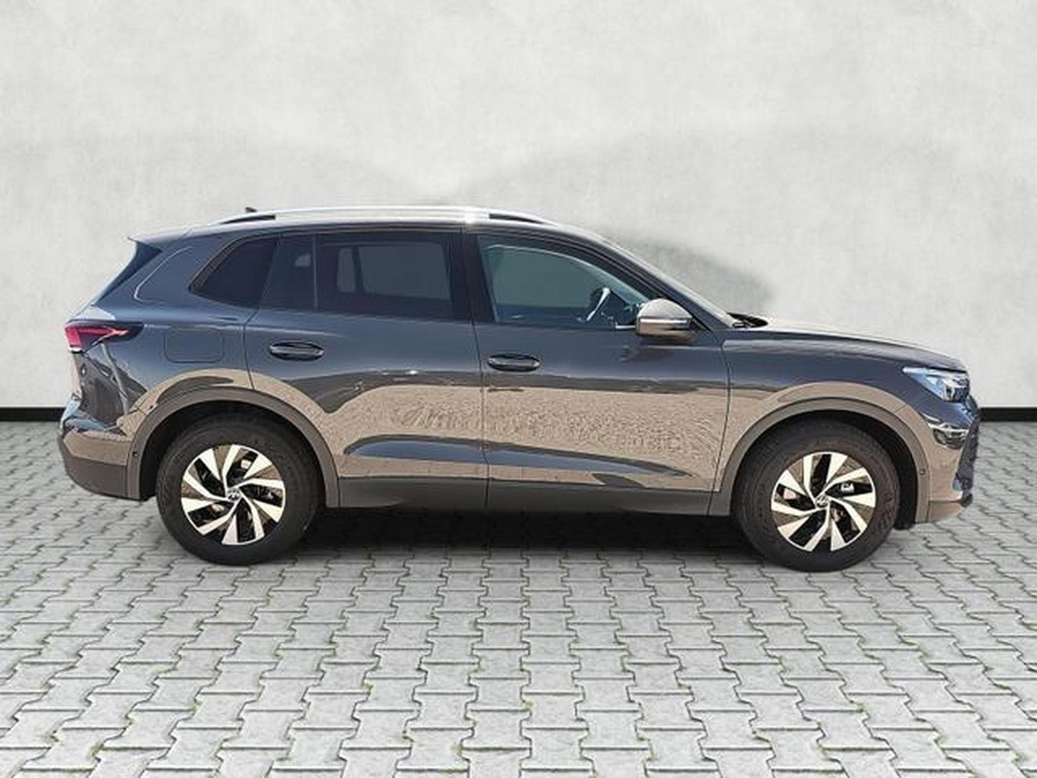 VW Tiguan 1.5 eTSI 110 kW Life (2026) - Foto 8