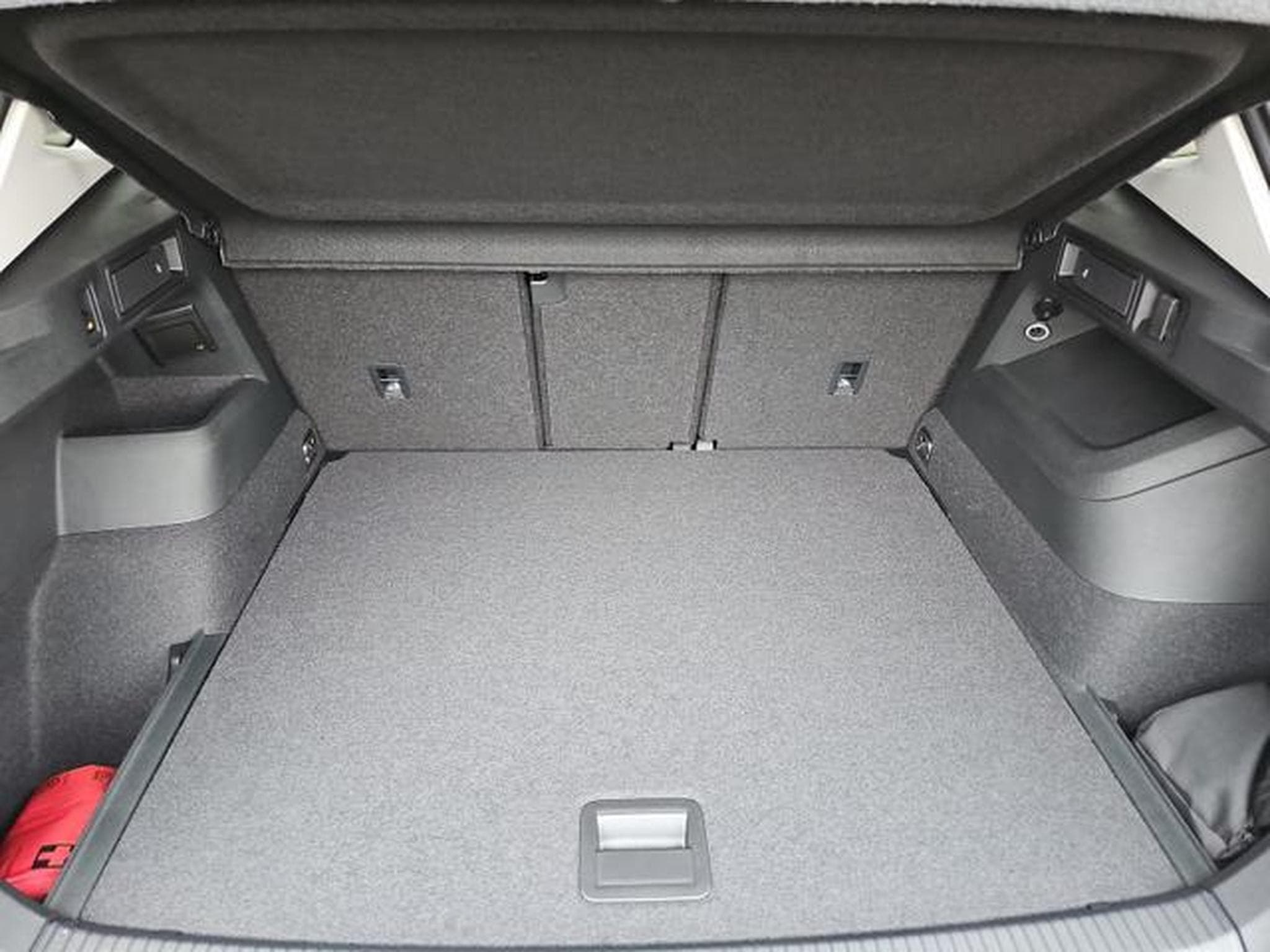 VW Tiguan 1.5 eTSI 110 kW Life (2026) - Foto 14
