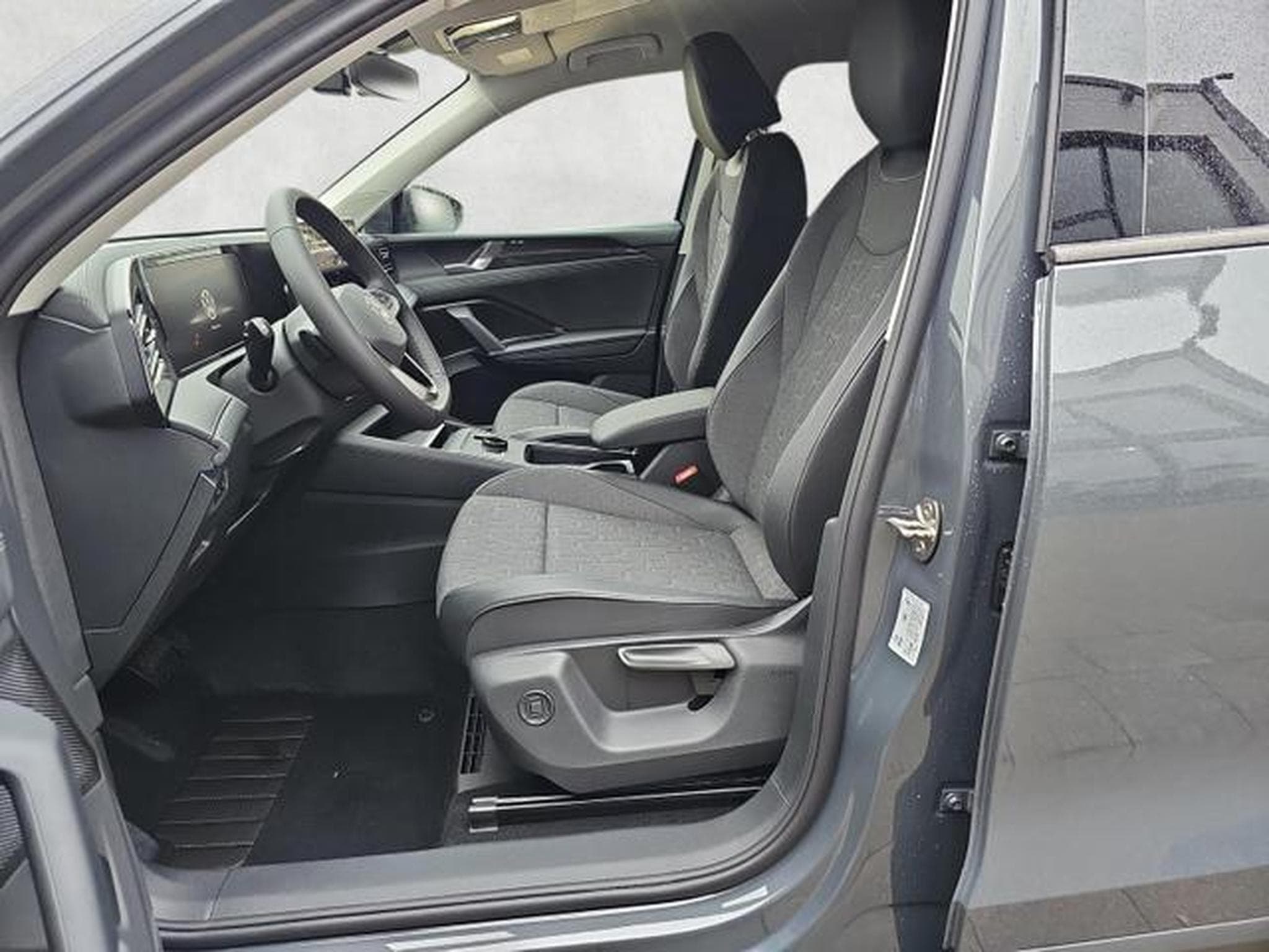 VW Tiguan 1.5 eTSI 110 kW Life (2026) - Foto 9