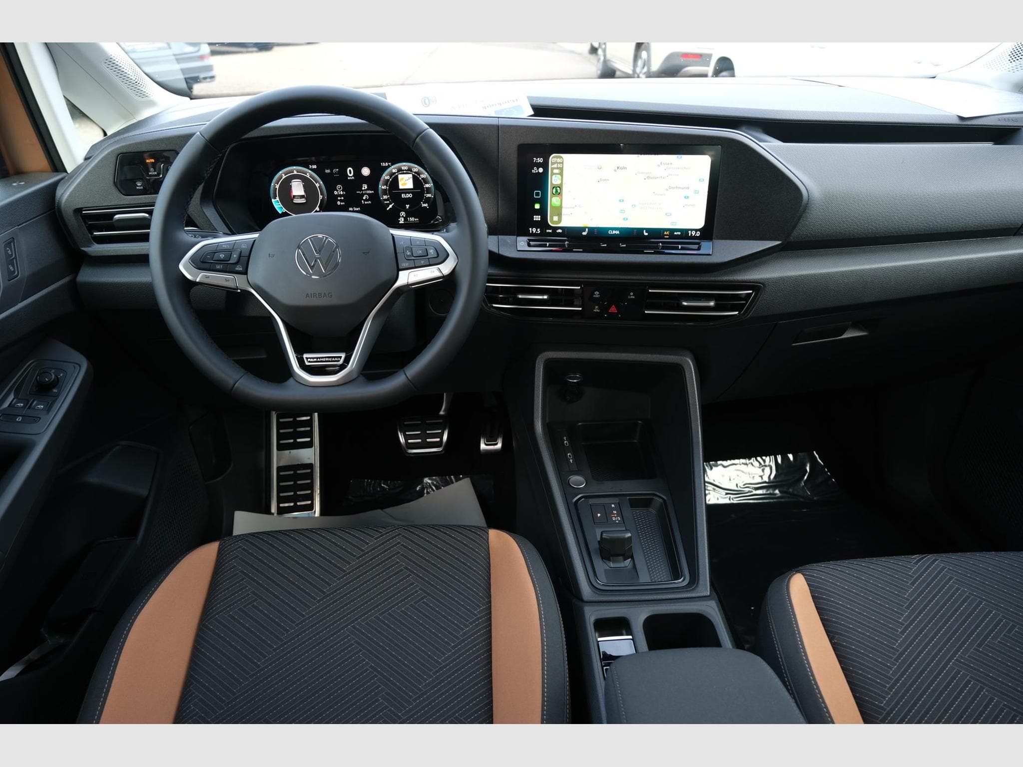 VW Caddy 1.5 TSI DSG (2026) - Photo 9