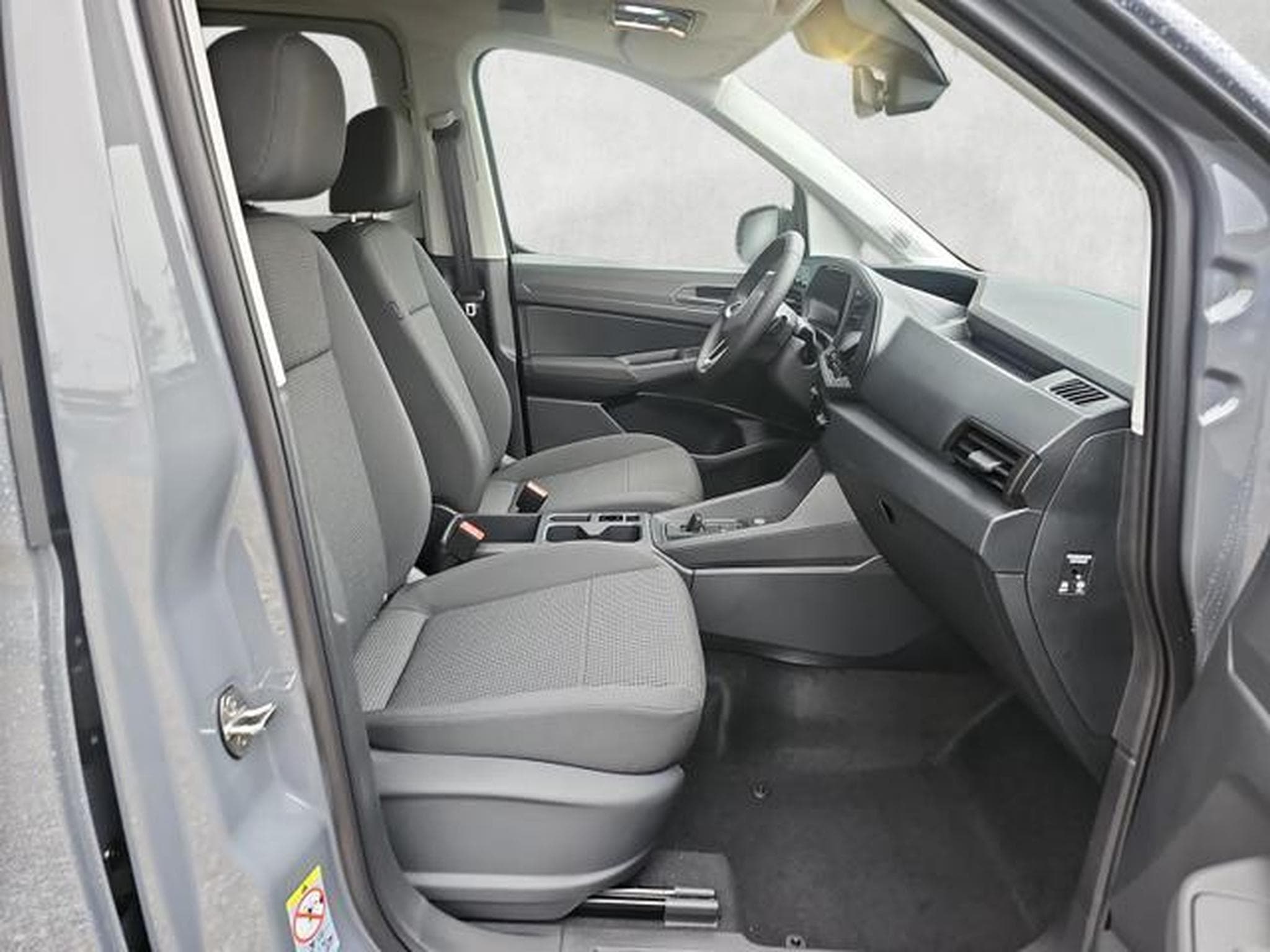 VW Caddy Basis (2026) - Photo 10