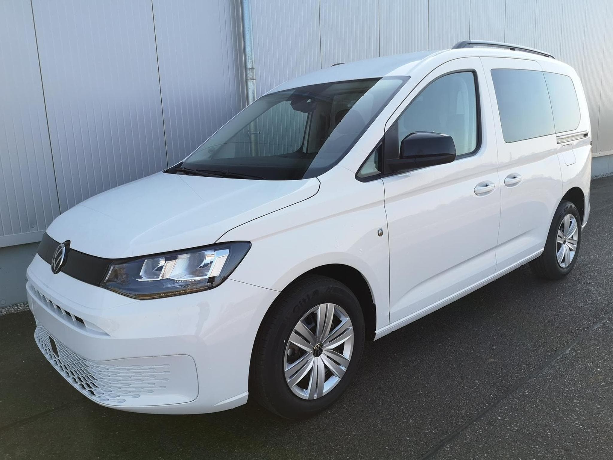 VW Caddy Basis (2026) - Photo 1