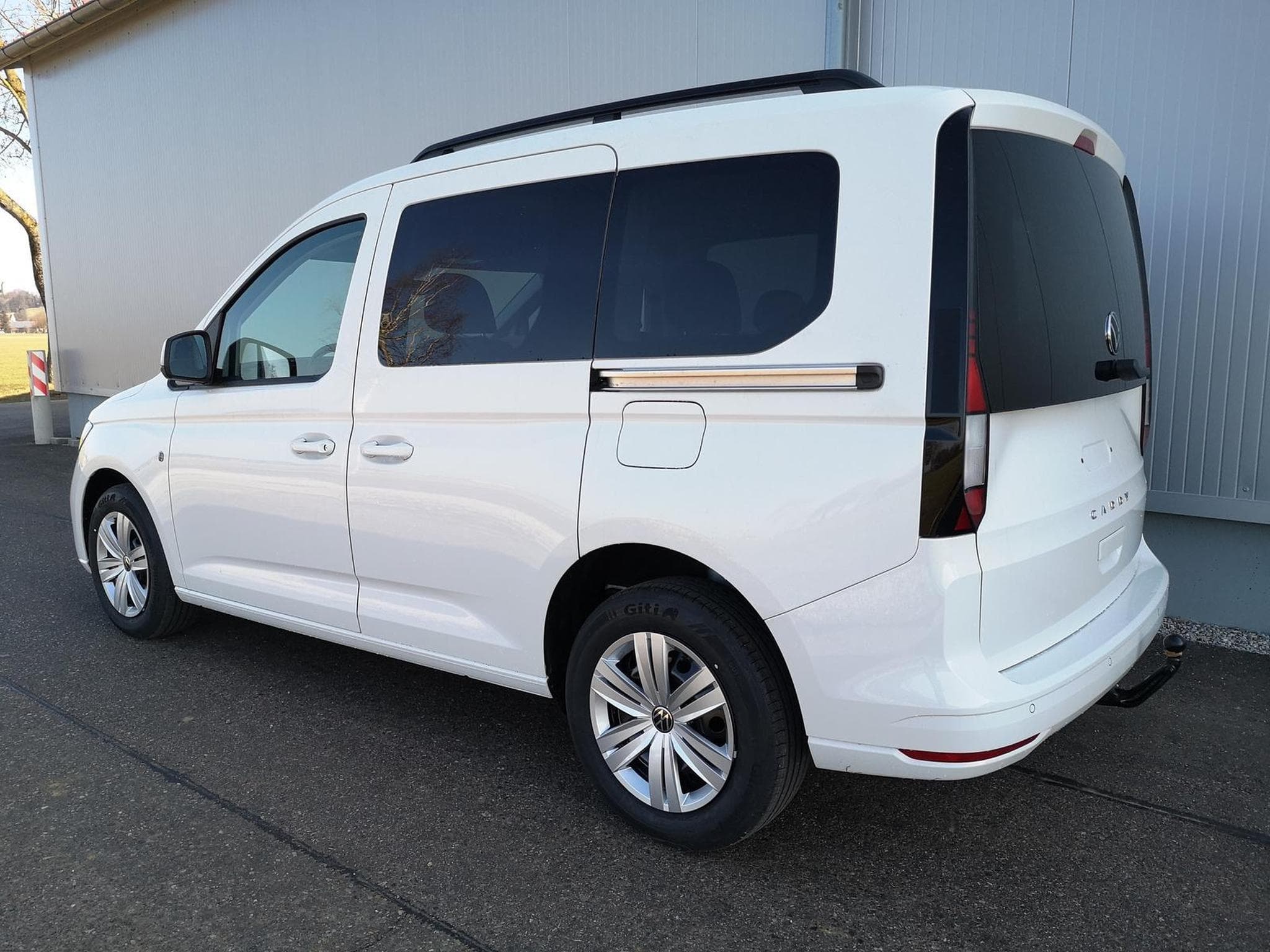 VW Caddy Basis (2026) - Photo 2