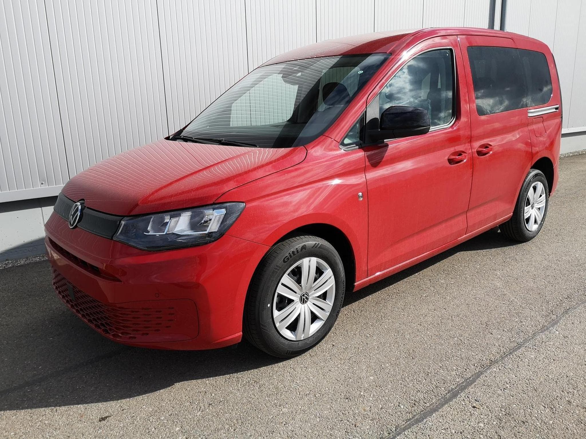 VW Caddy Basis (2026) - Photo 1